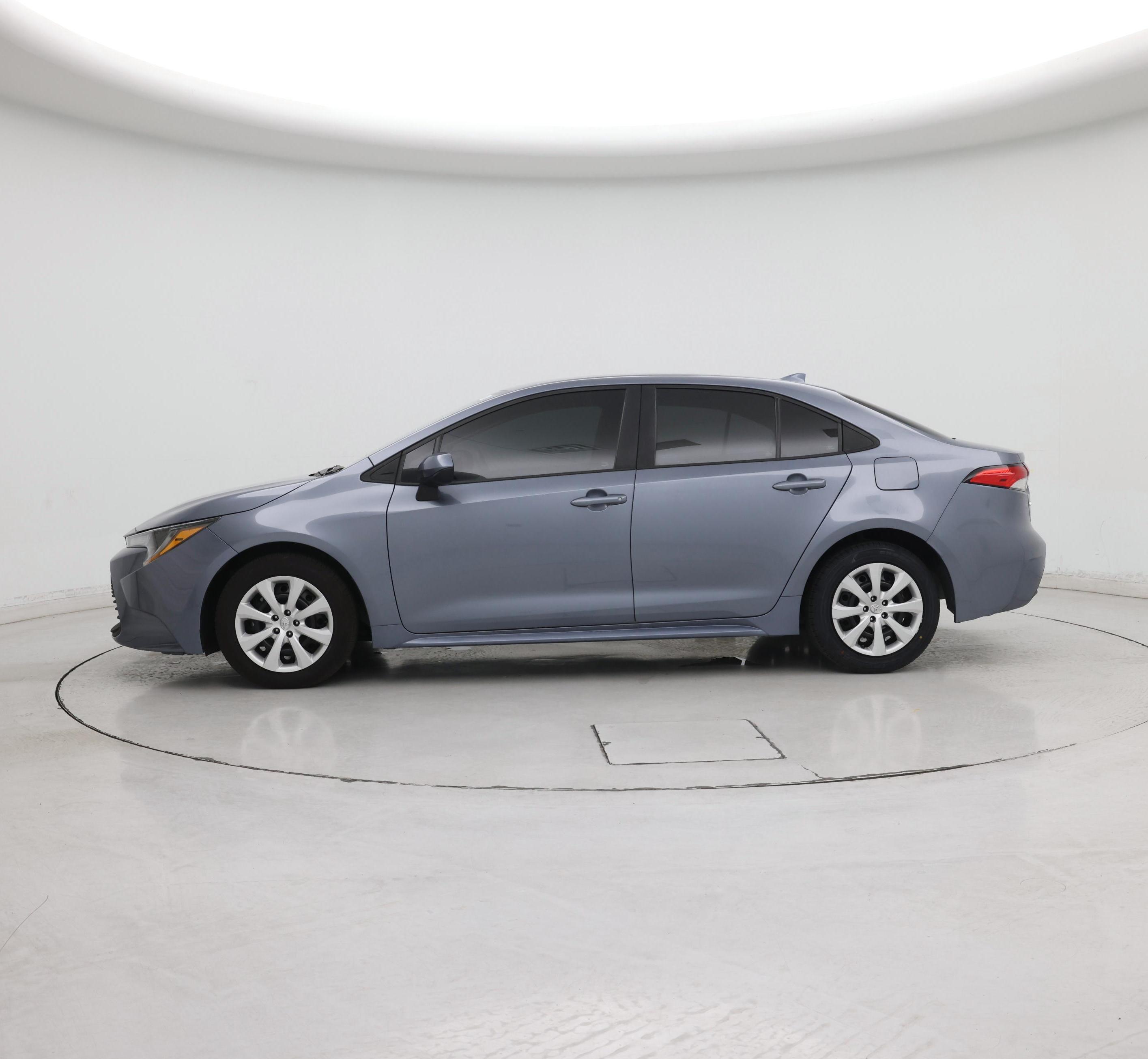 Thumbnail: 2024 Toyota Corolla - 3