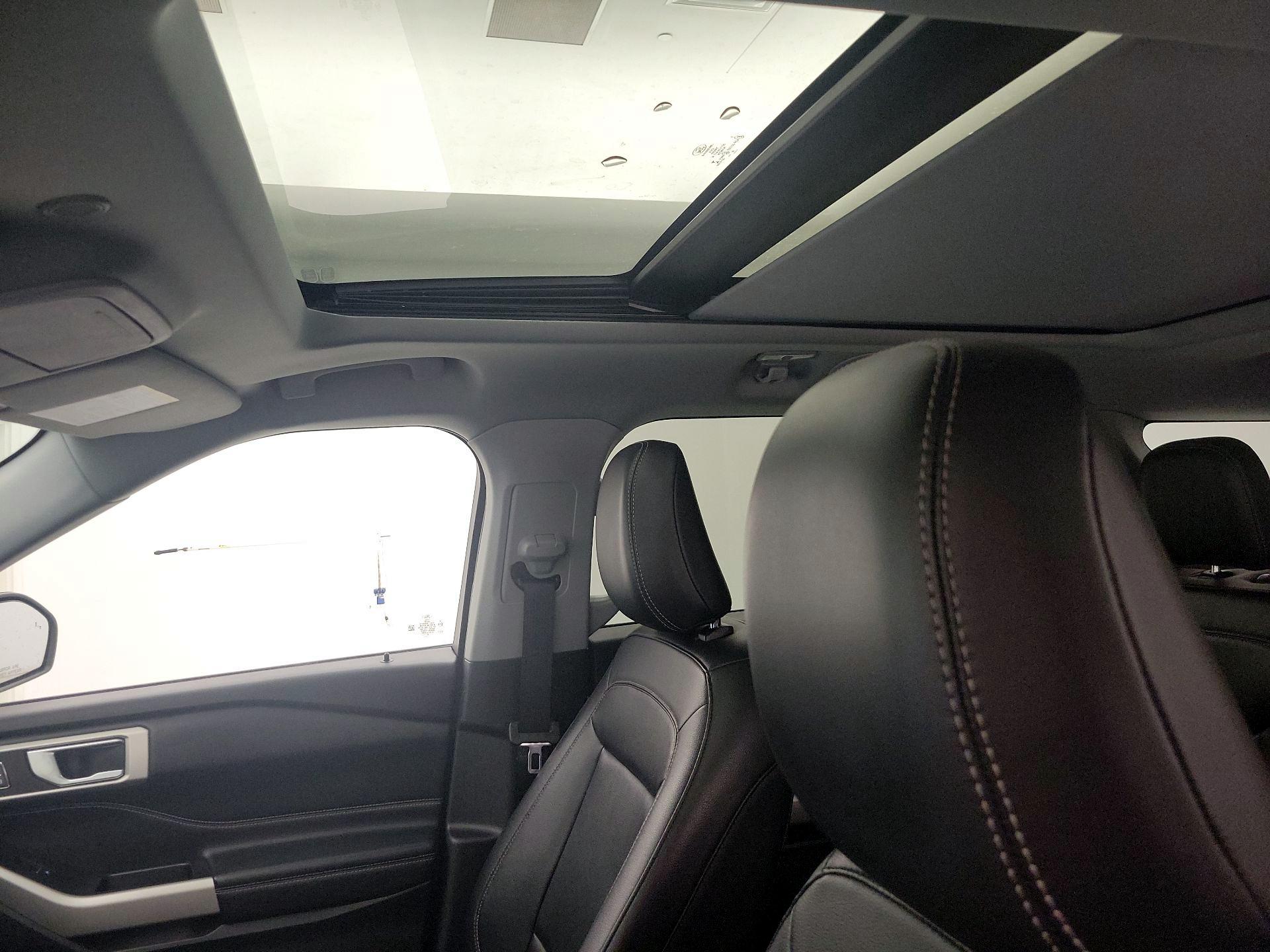 Thumbnail: 2021 Ford Explorer - 20