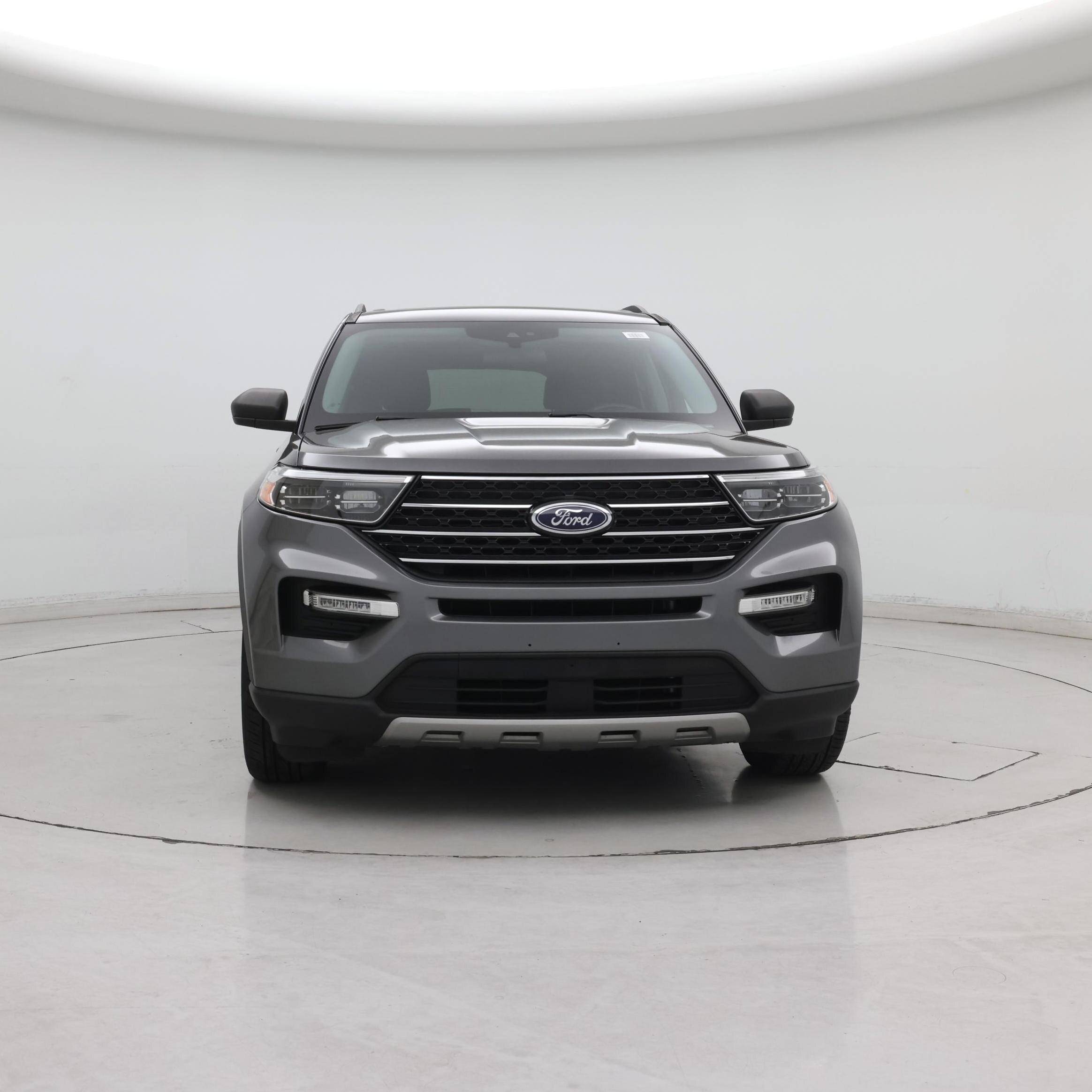 Thumbnail: 2021 Ford Explorer - 5