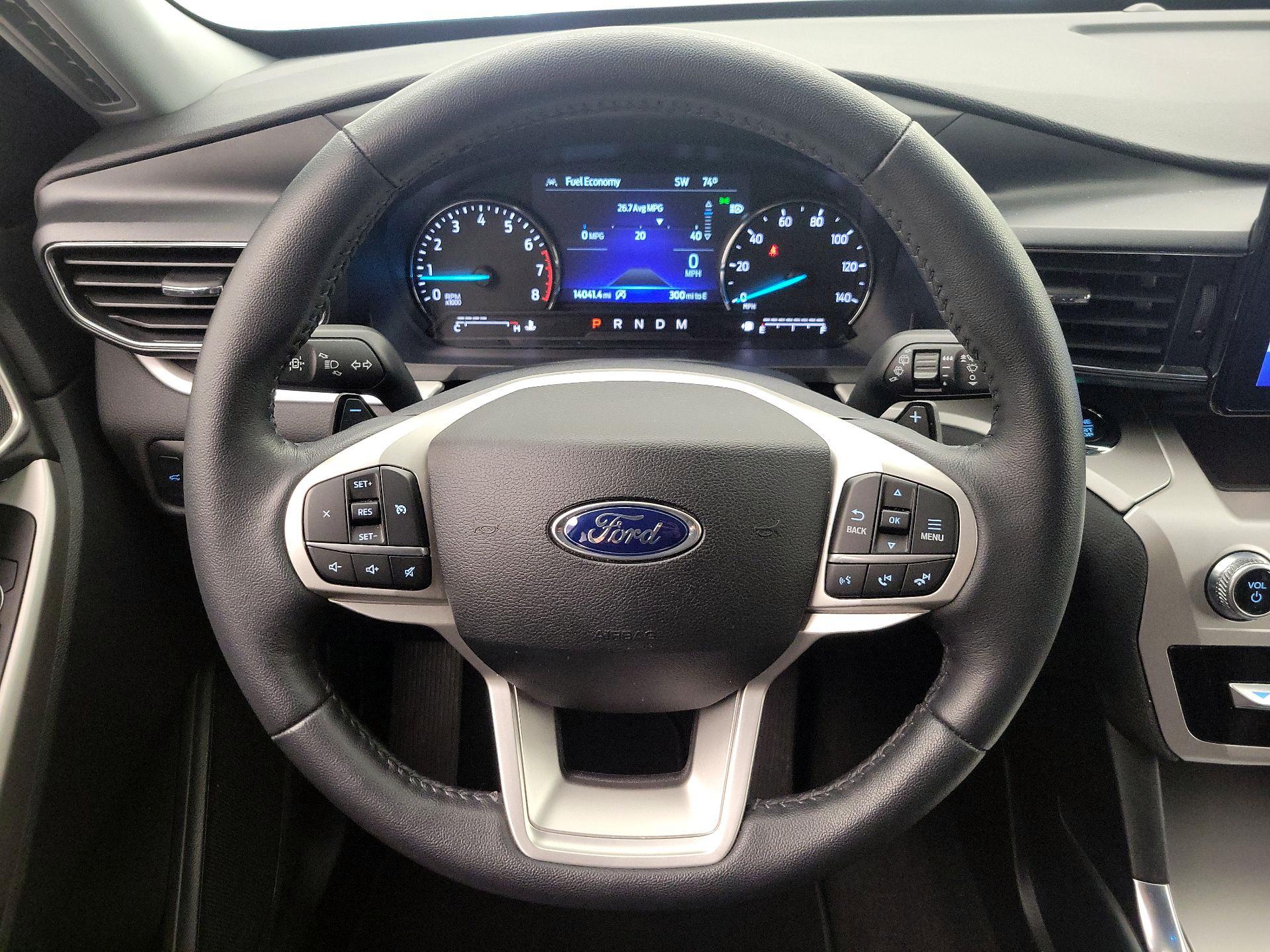 Thumbnail: 2020 Ford Explorer - 10