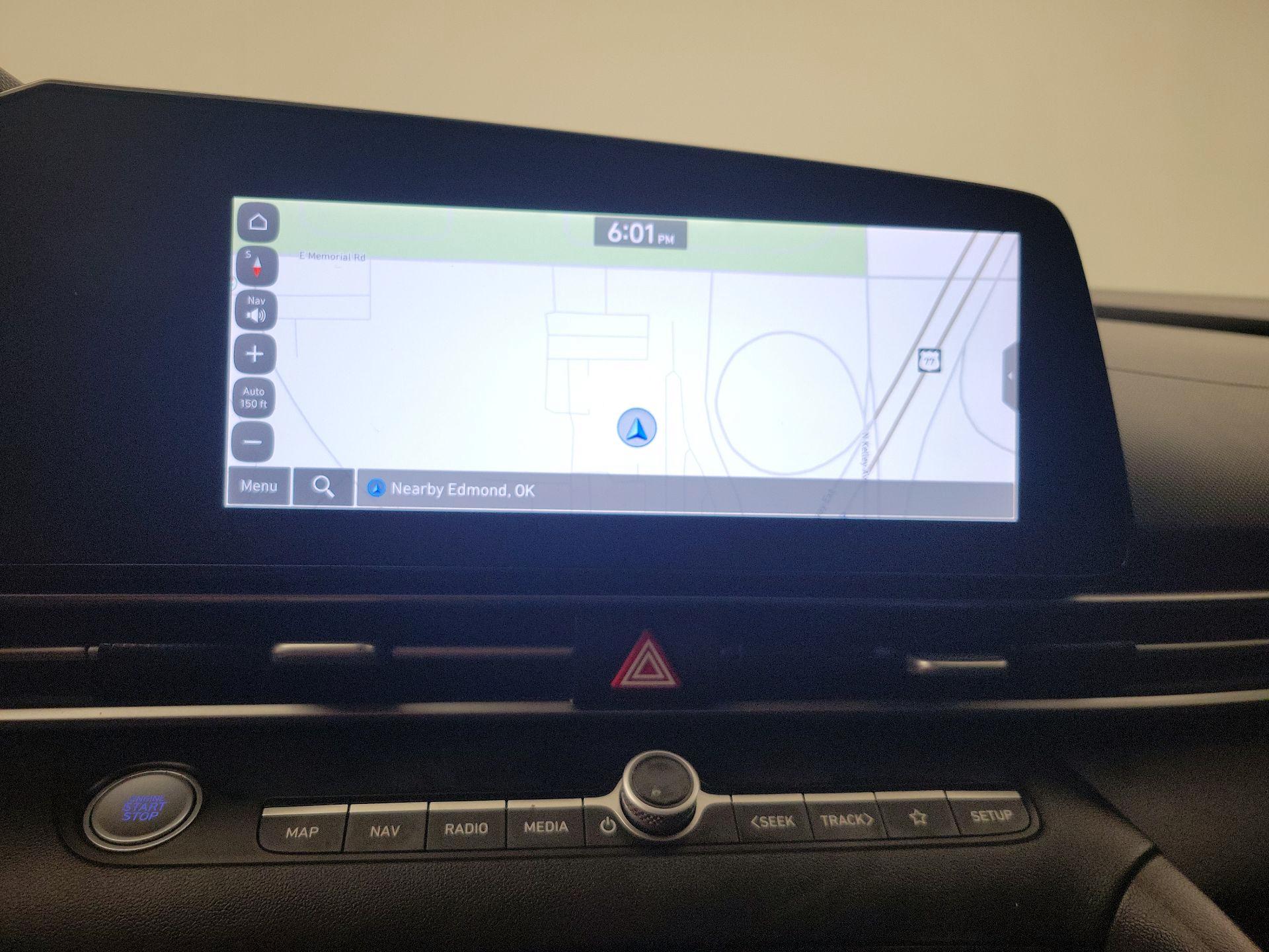 Thumbnail: 2023 Hyundai Elantra - 14