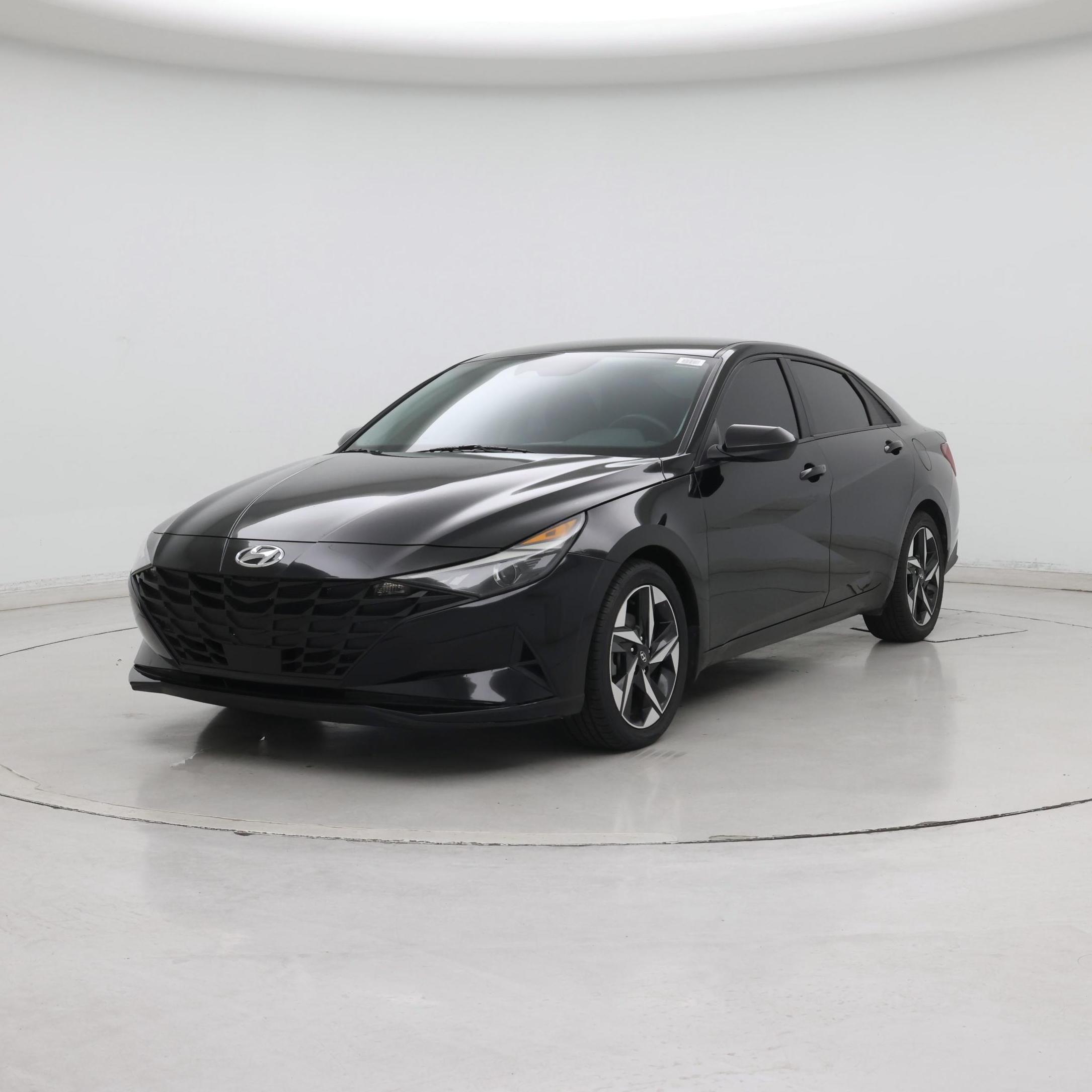 Thumbnail: 2023 Hyundai Elantra - 4