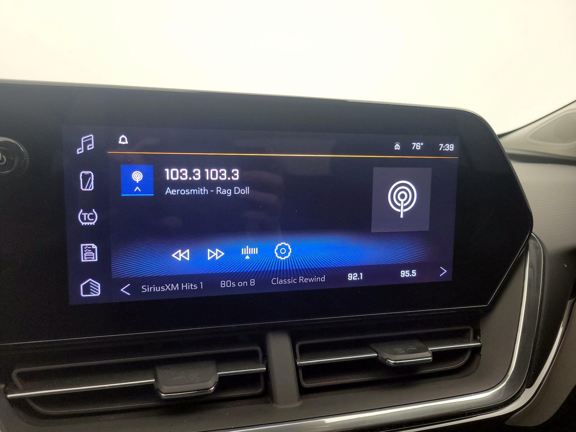 Thumbnail: 2025 Chevrolet Trax - 15