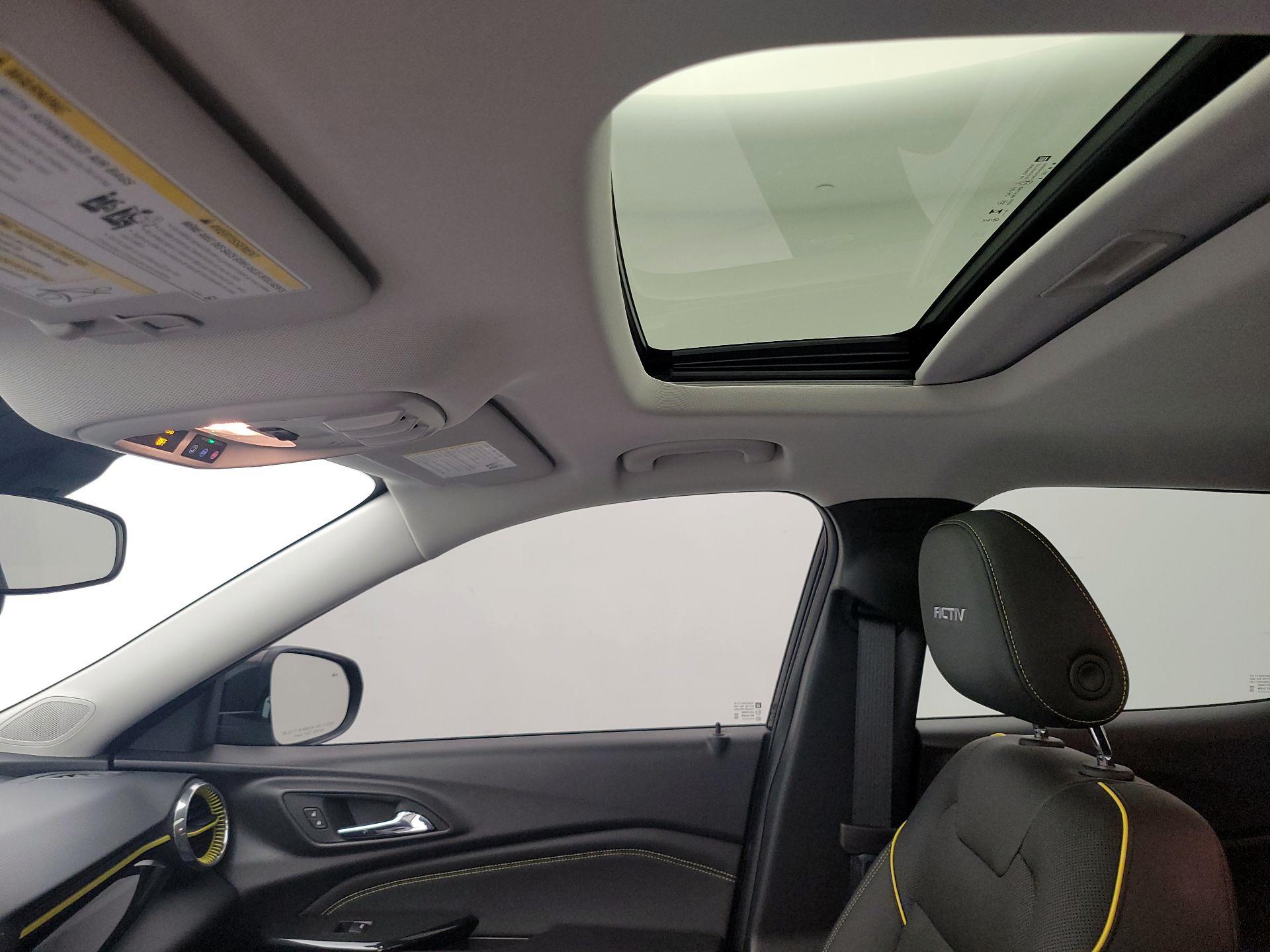 Thumbnail: 2025 Chevrolet Trax - 19