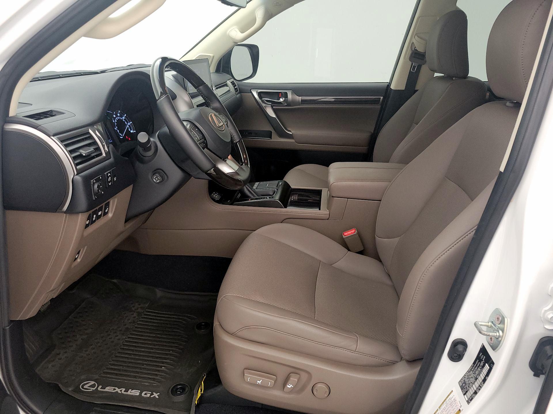 Thumbnail: 2023 Lexus GX - 11
