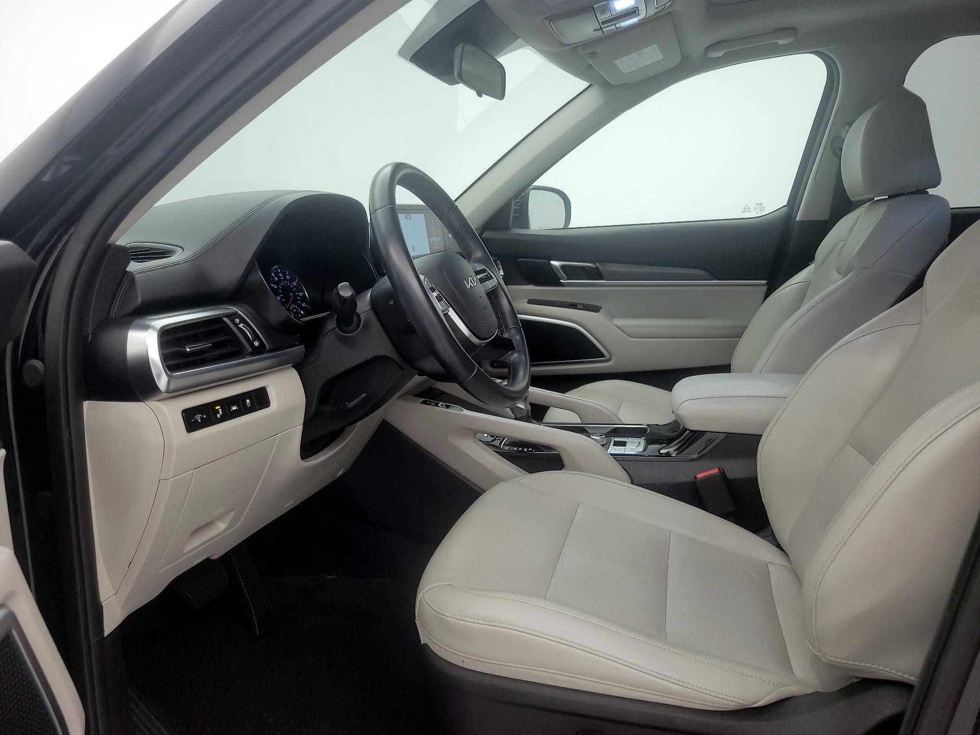Thumbnail: 2022 Kia Telluride - 11