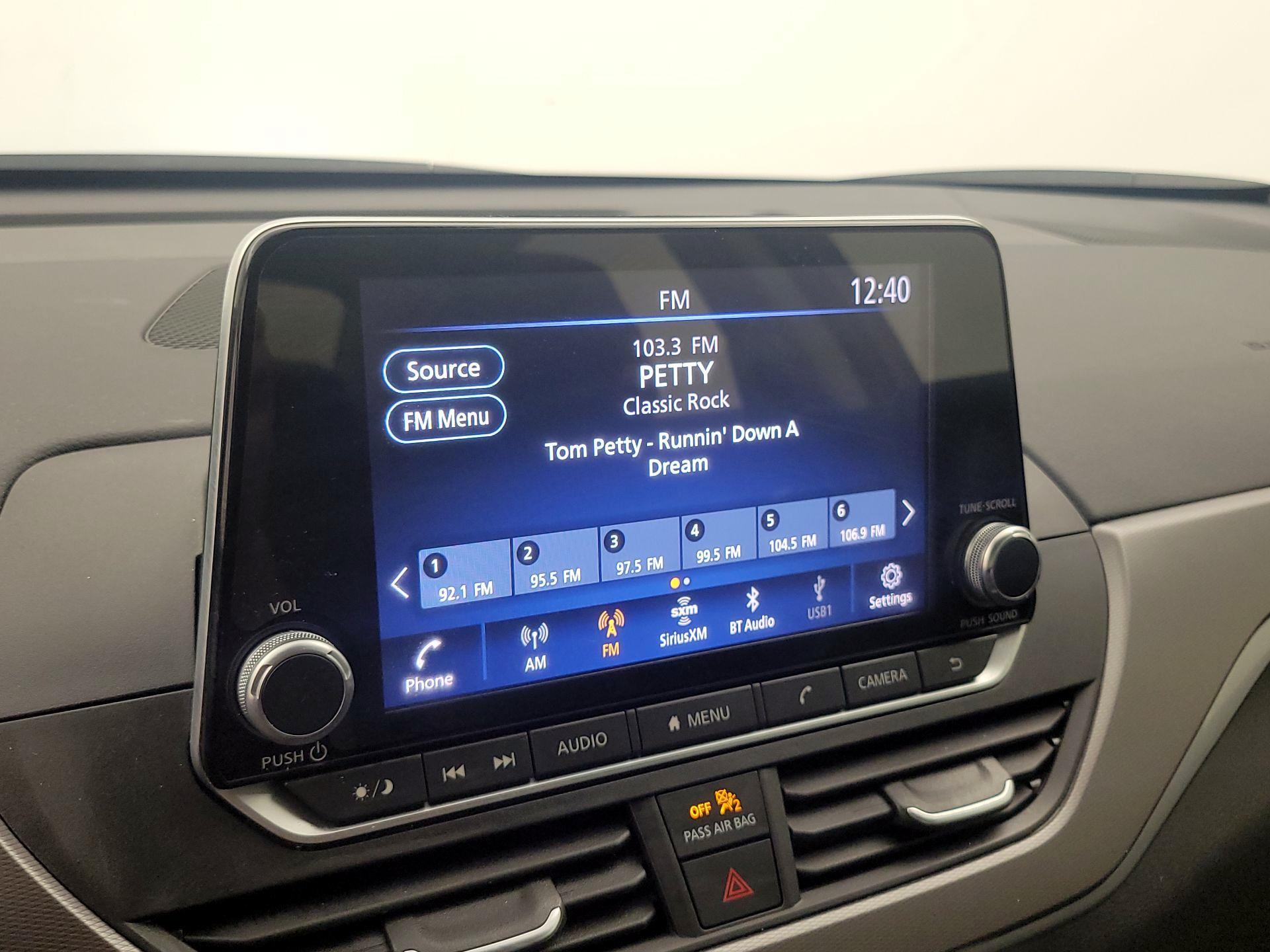 Thumbnail: 2024 Nissan Altima - 15