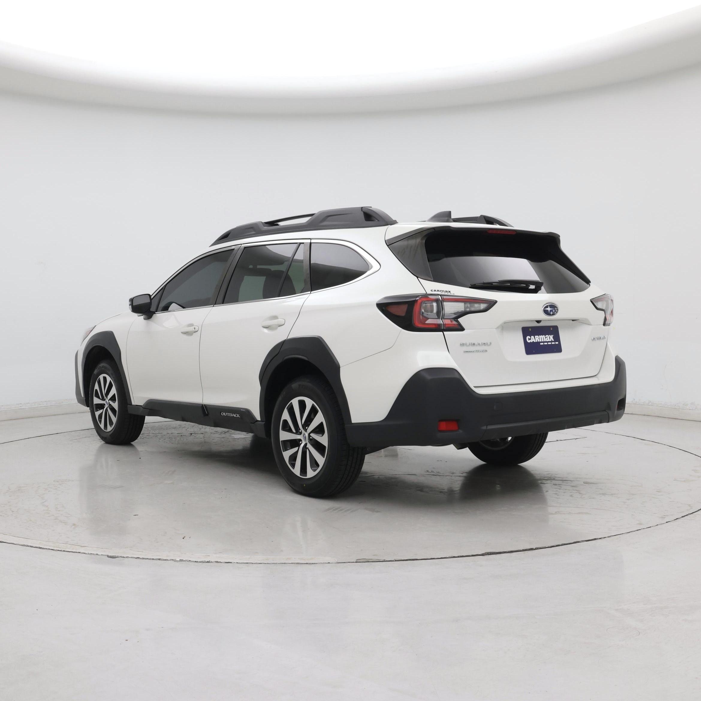 Thumbnail: 2023 Subaru Outback - 2
