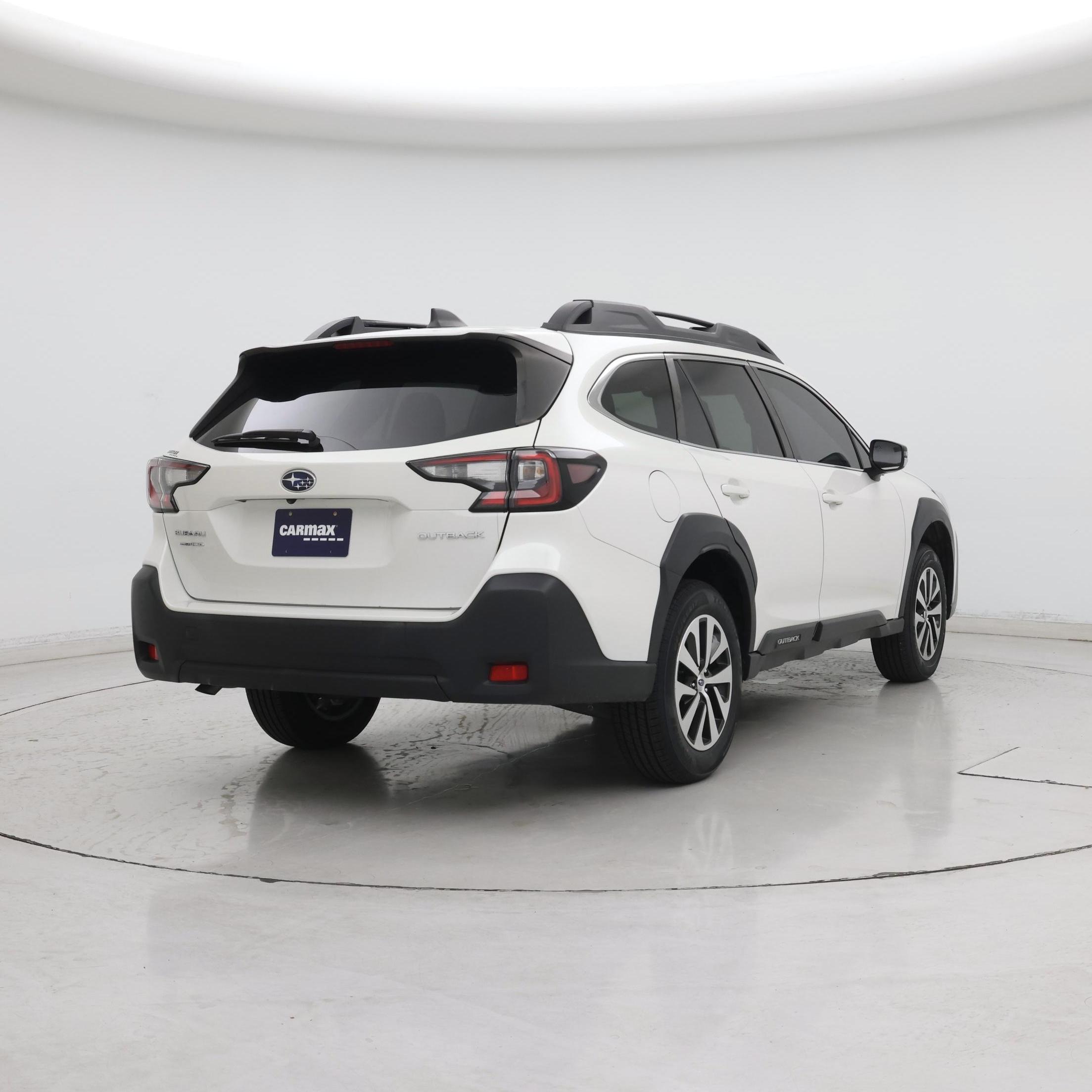 Thumbnail: 2023 Subaru Outback - 8