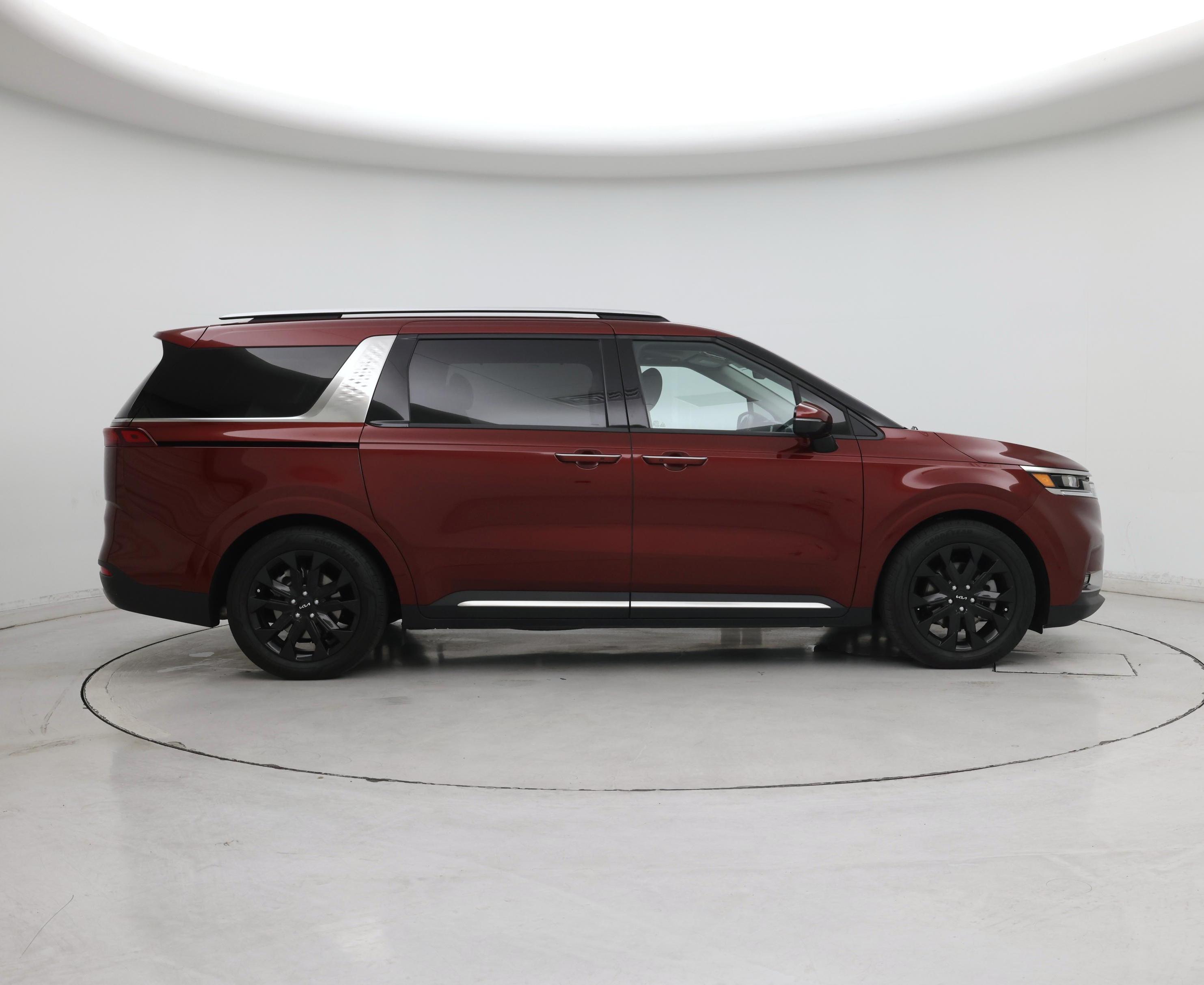 Thumbnail: 2023 Kia Carnival - 7