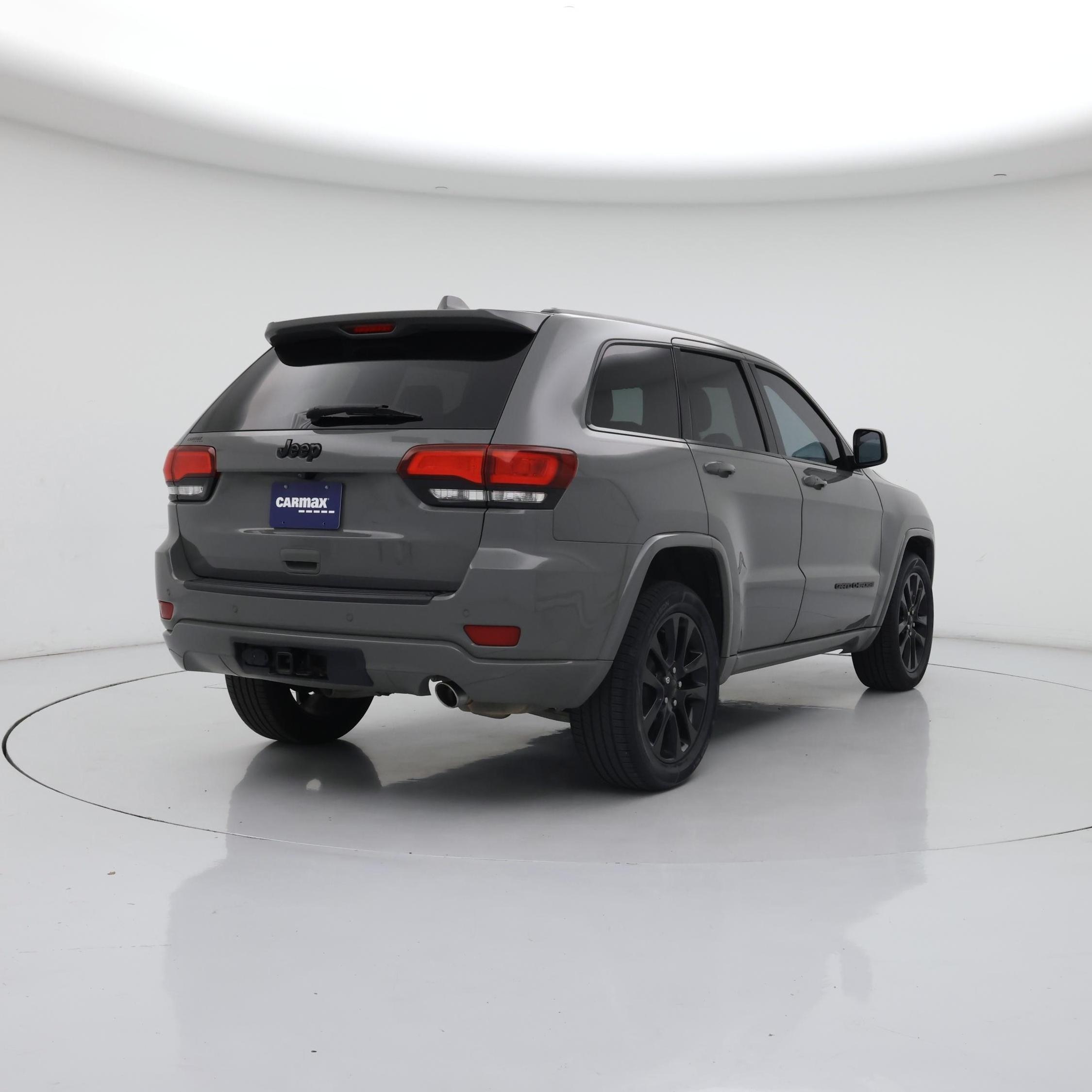 Thumbnail: 2019 Jeep Grand Cherokee - 8