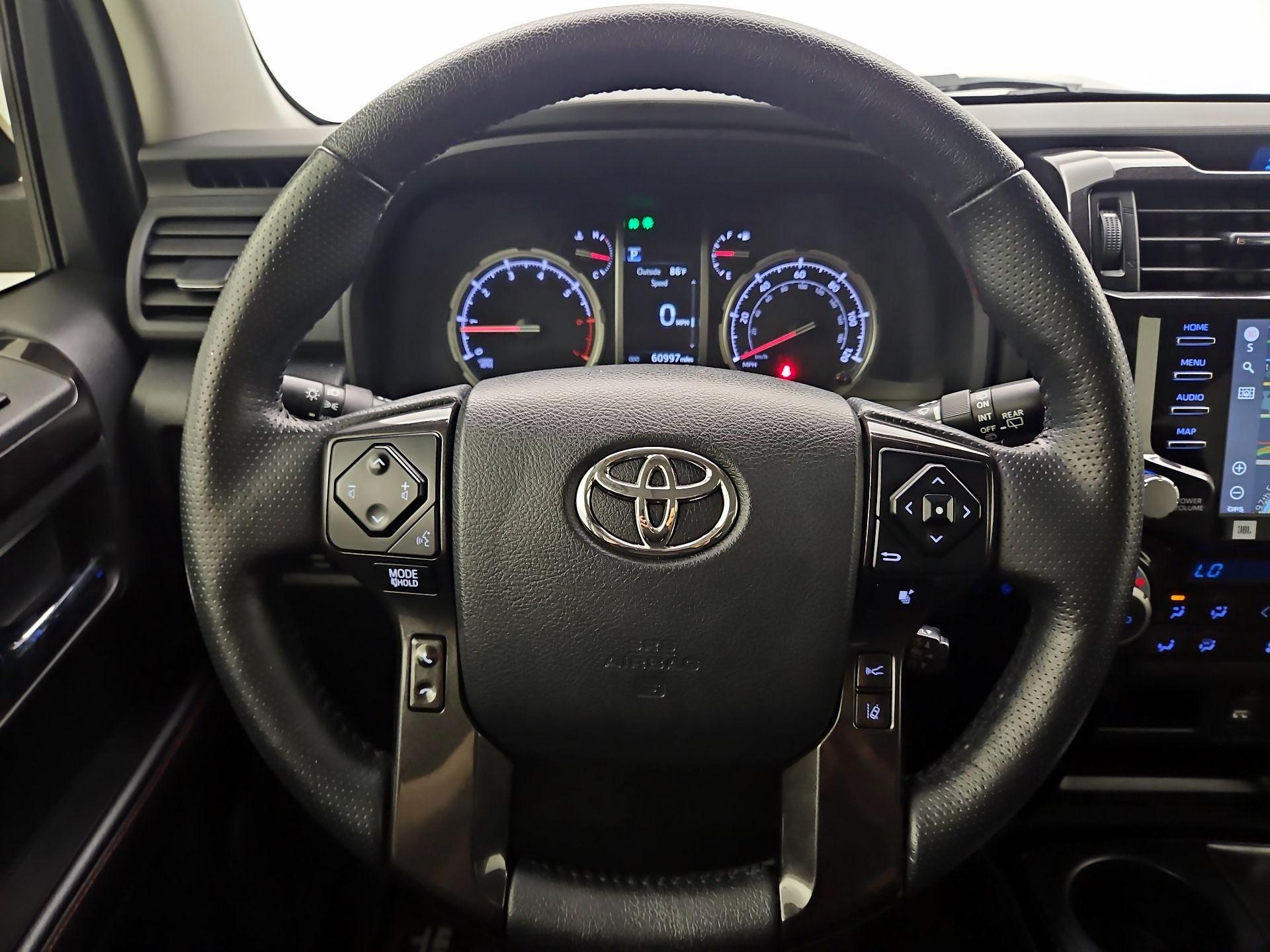 Thumbnail: 2023 Toyota 4Runner - 10