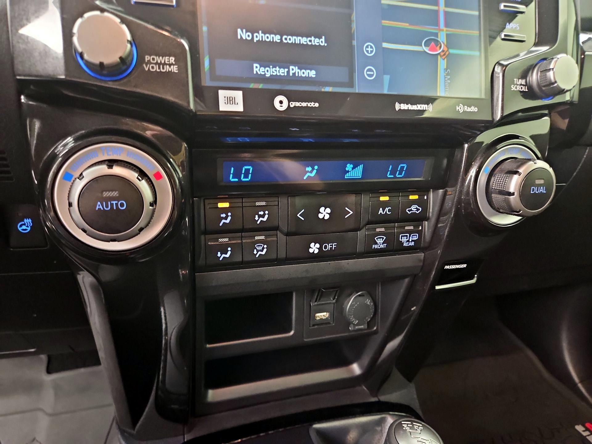 Thumbnail: 2023 Toyota 4Runner - 17