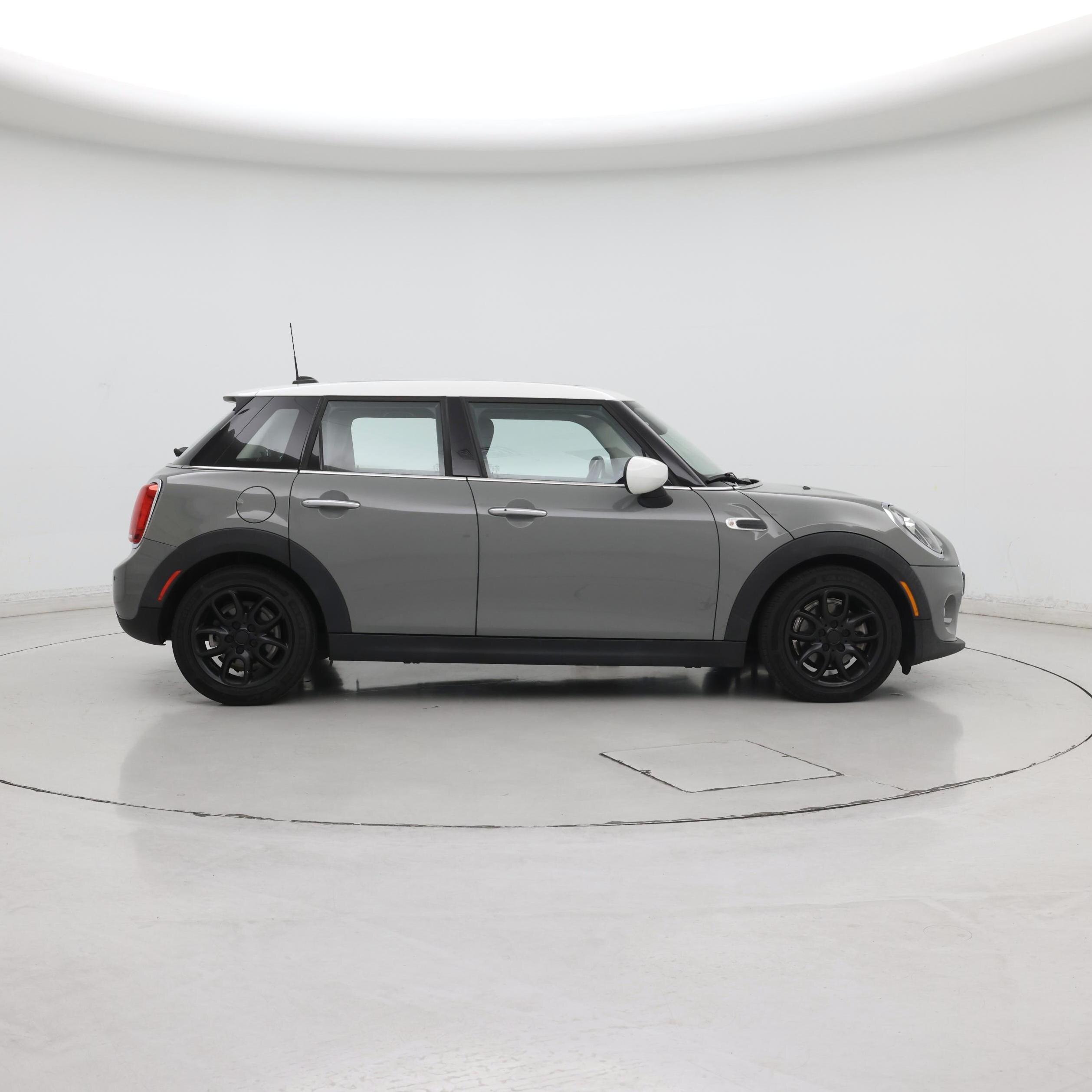 Thumbnail: 2020 MINI Cooper Hardtop - 7