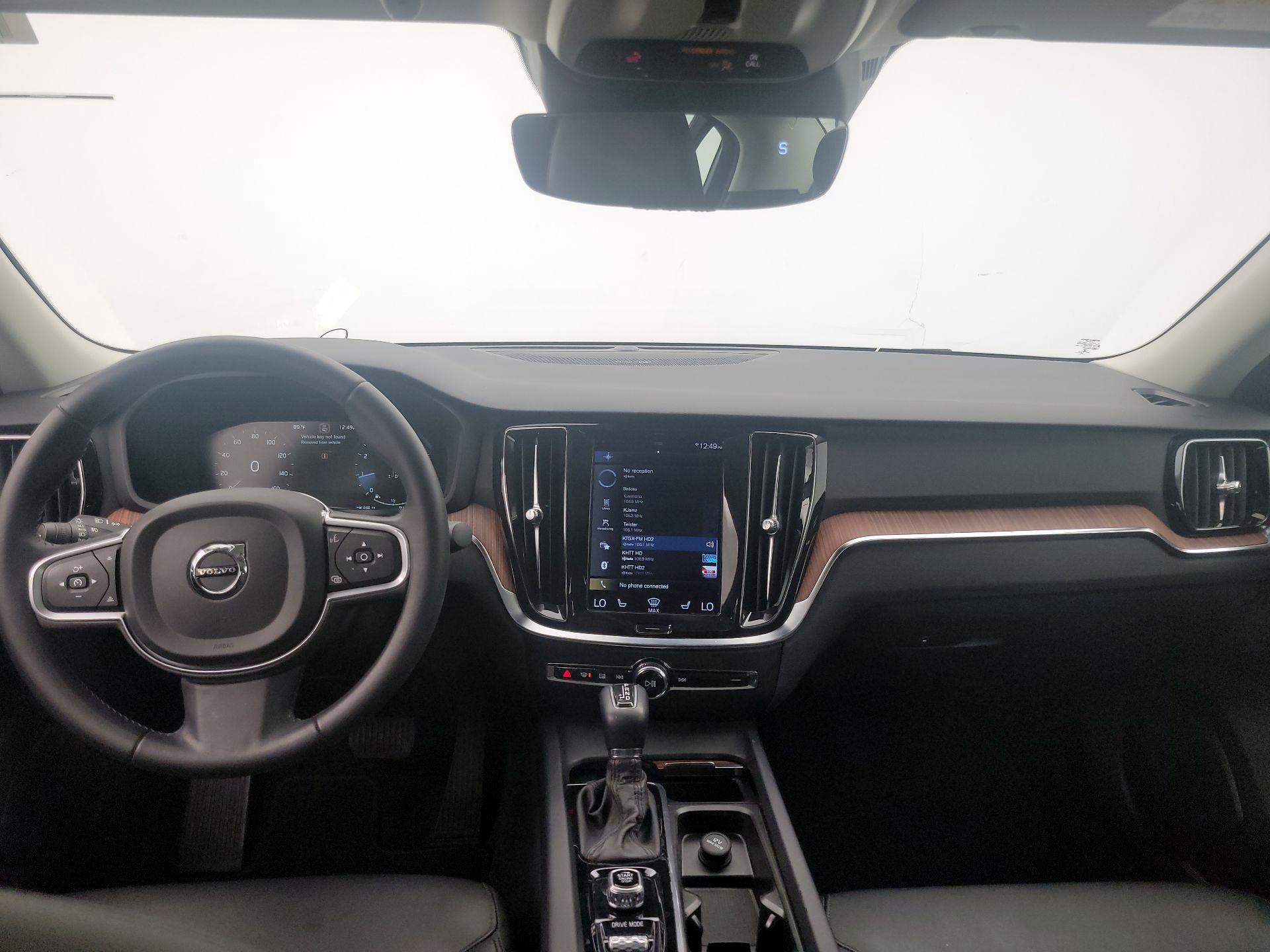 Thumbnail: 2019 Volvo S60 - 9