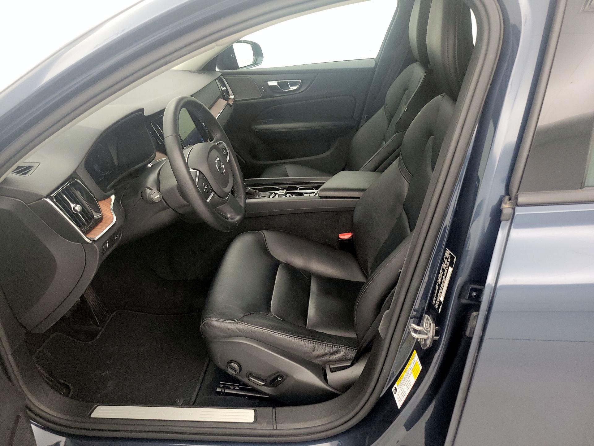 Thumbnail: 2019 Volvo S60 - 11