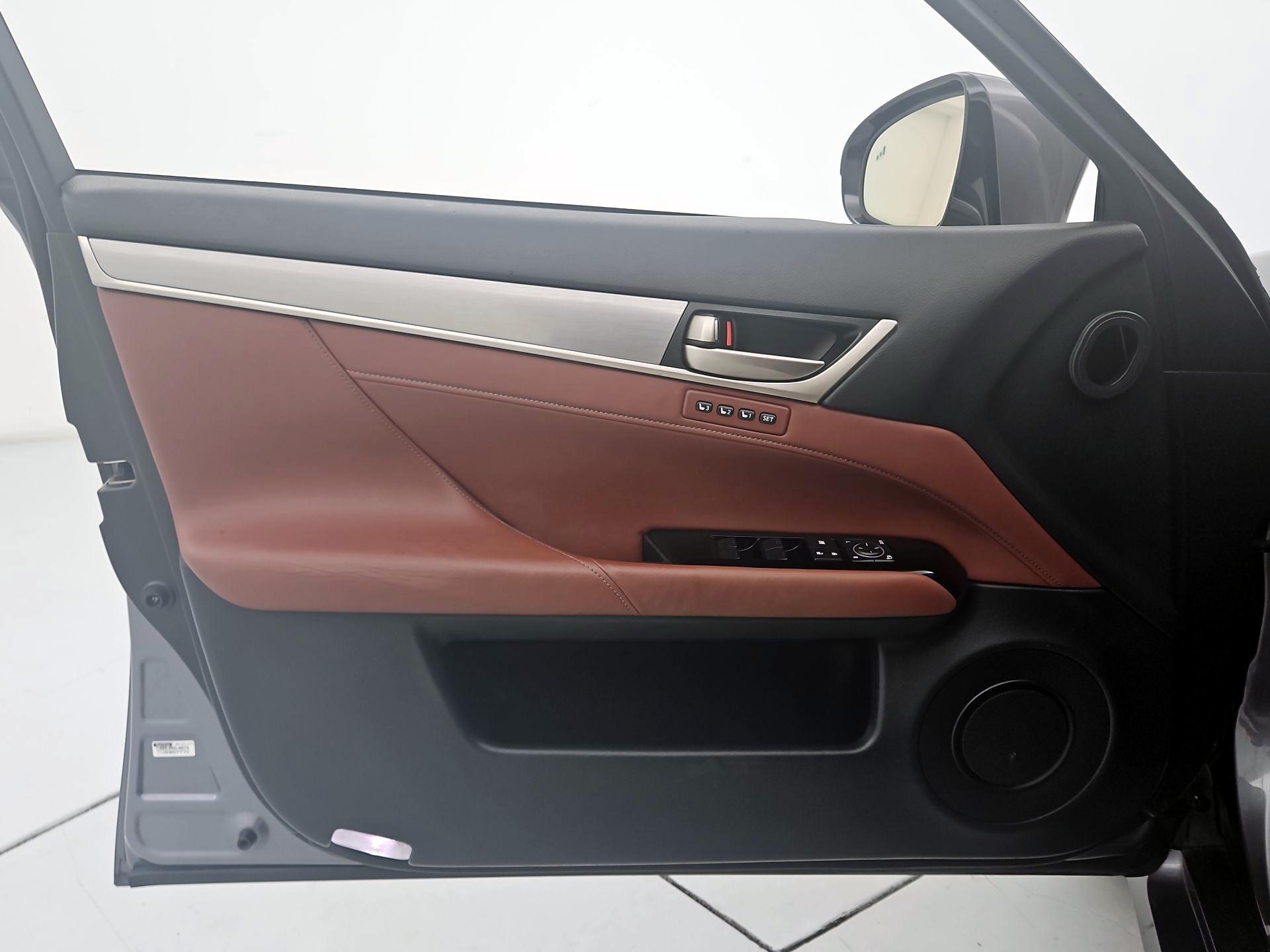 Thumbnail: 2015 Lexus GS - 12