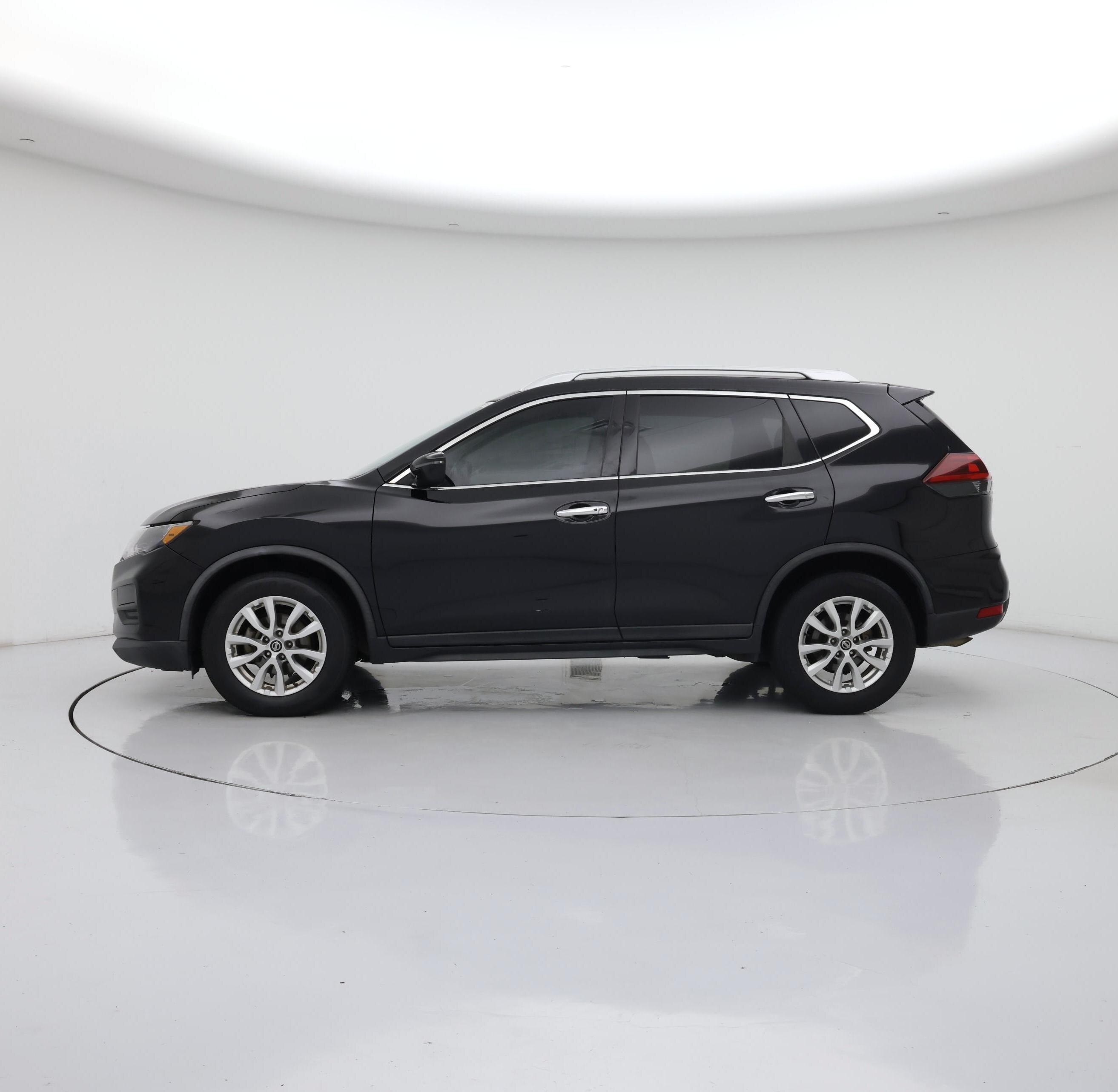 Thumbnail: 2018 Nissan Rogue - 3