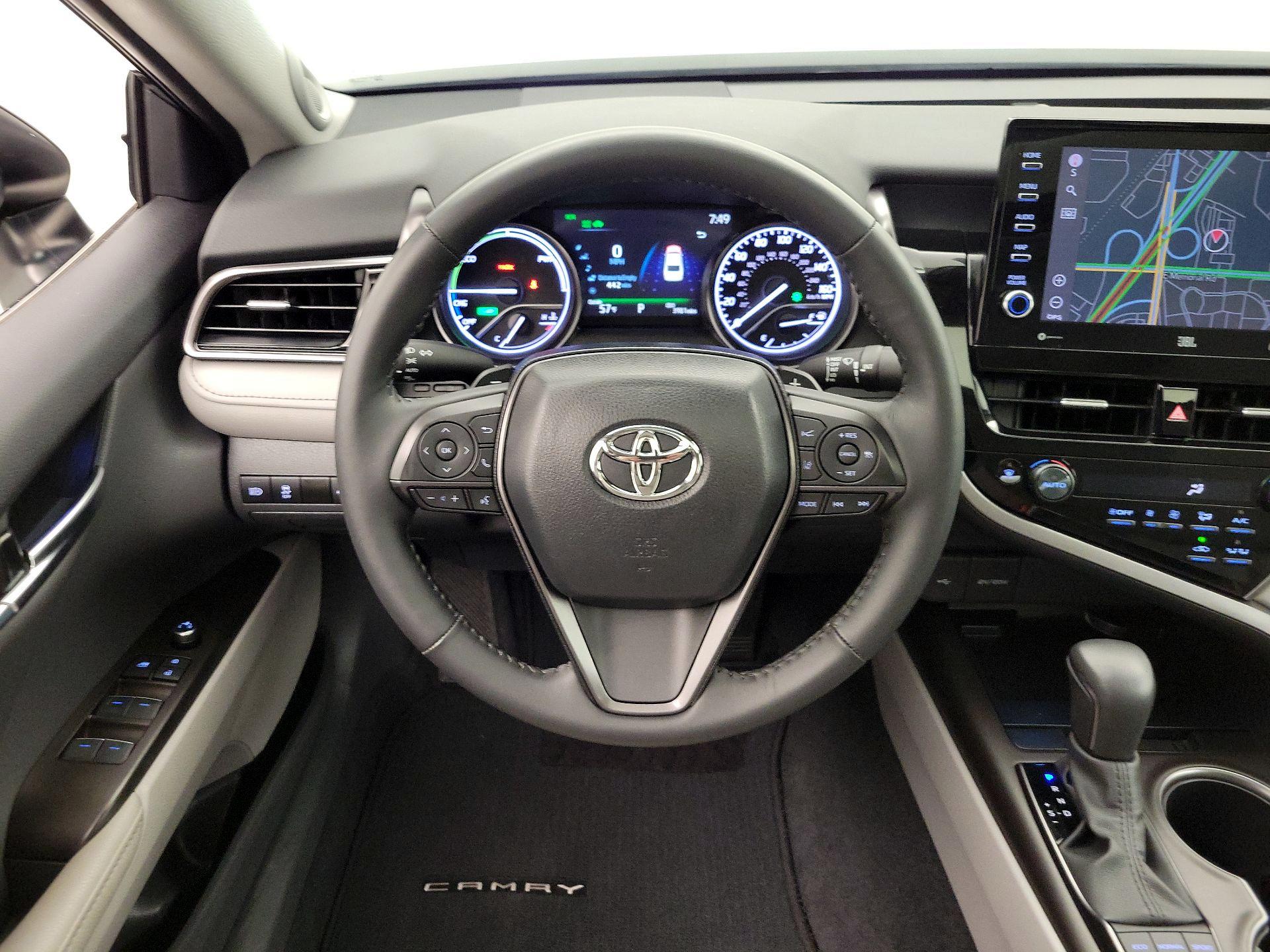 Thumbnail: 2024 Toyota Camry - 10
