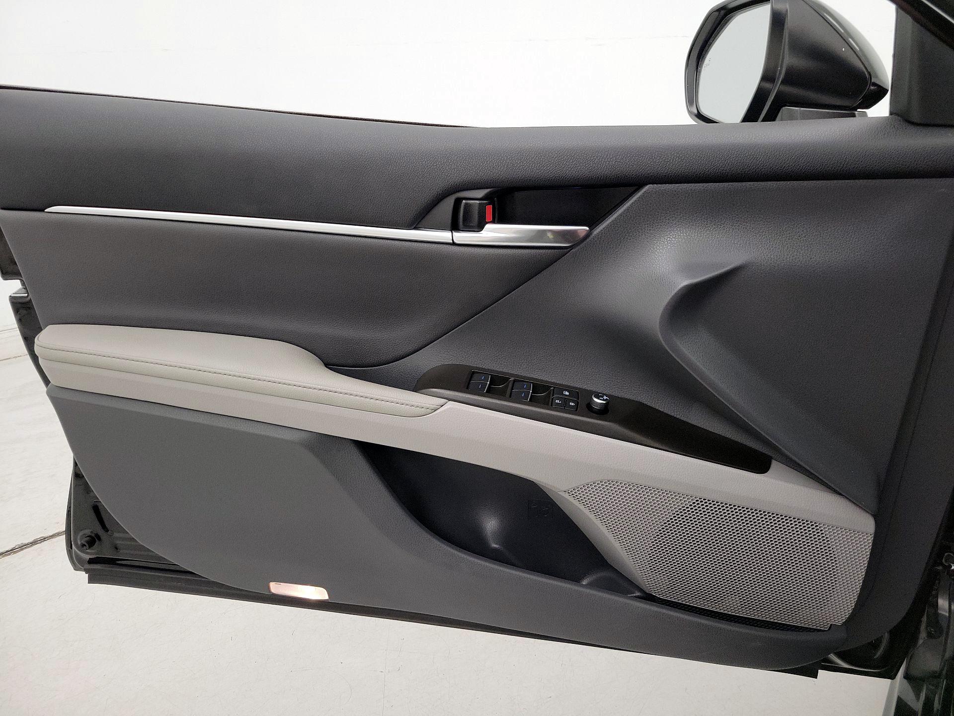 Thumbnail: 2024 Toyota Camry - 12
