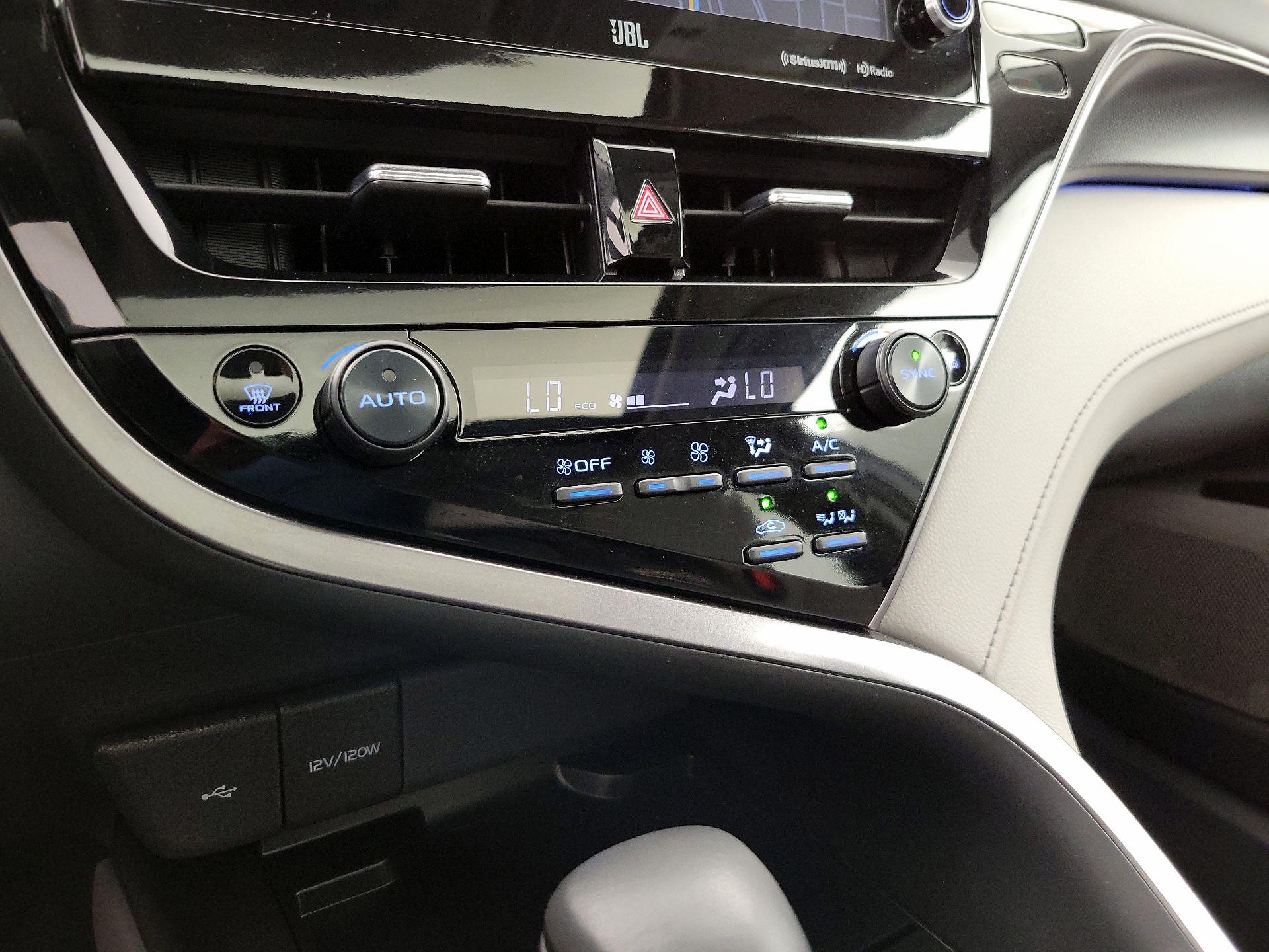 Thumbnail: 2024 Toyota Camry - 17