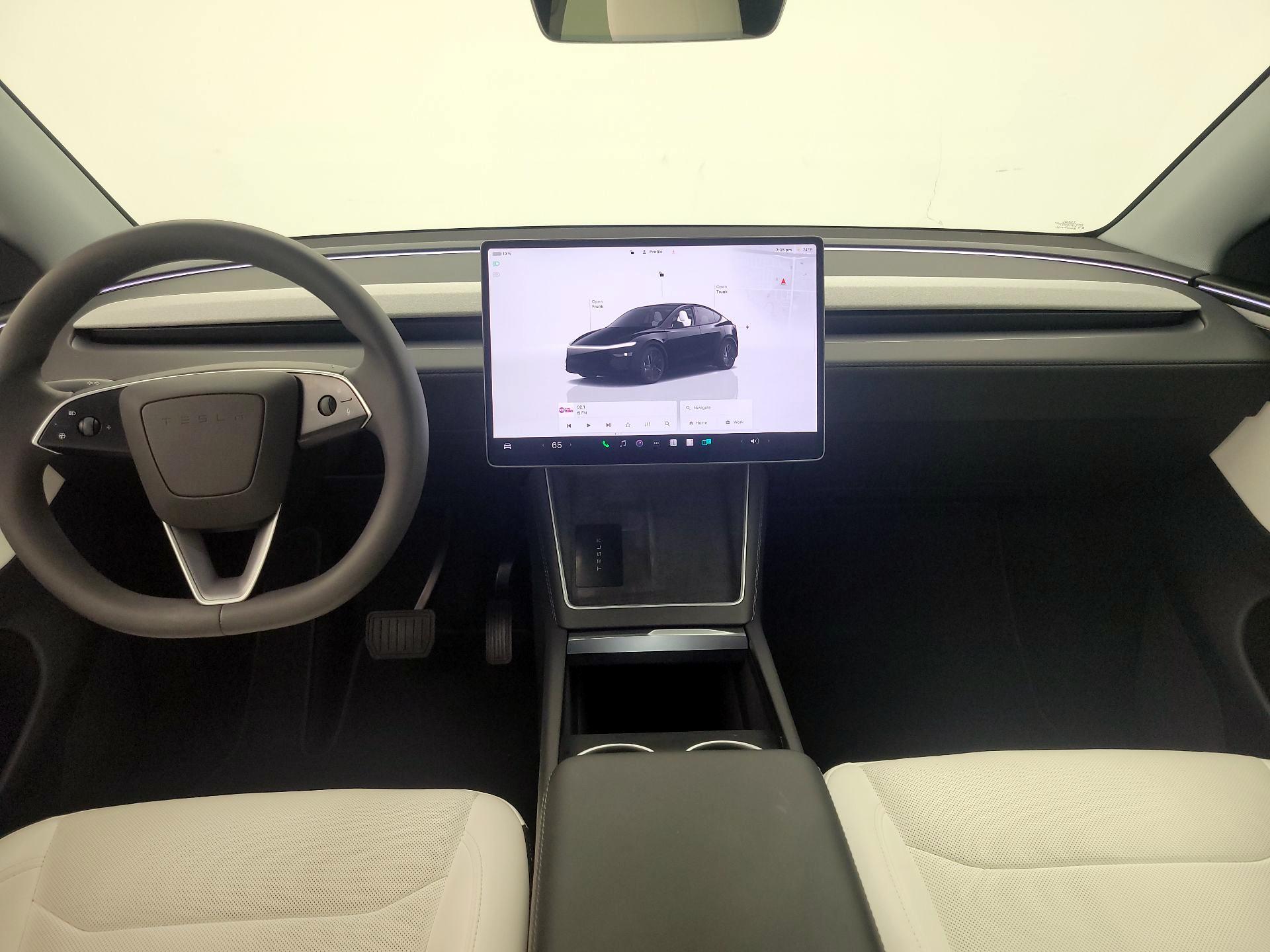 Thumbnail: 2026 Tesla Model Y - 9