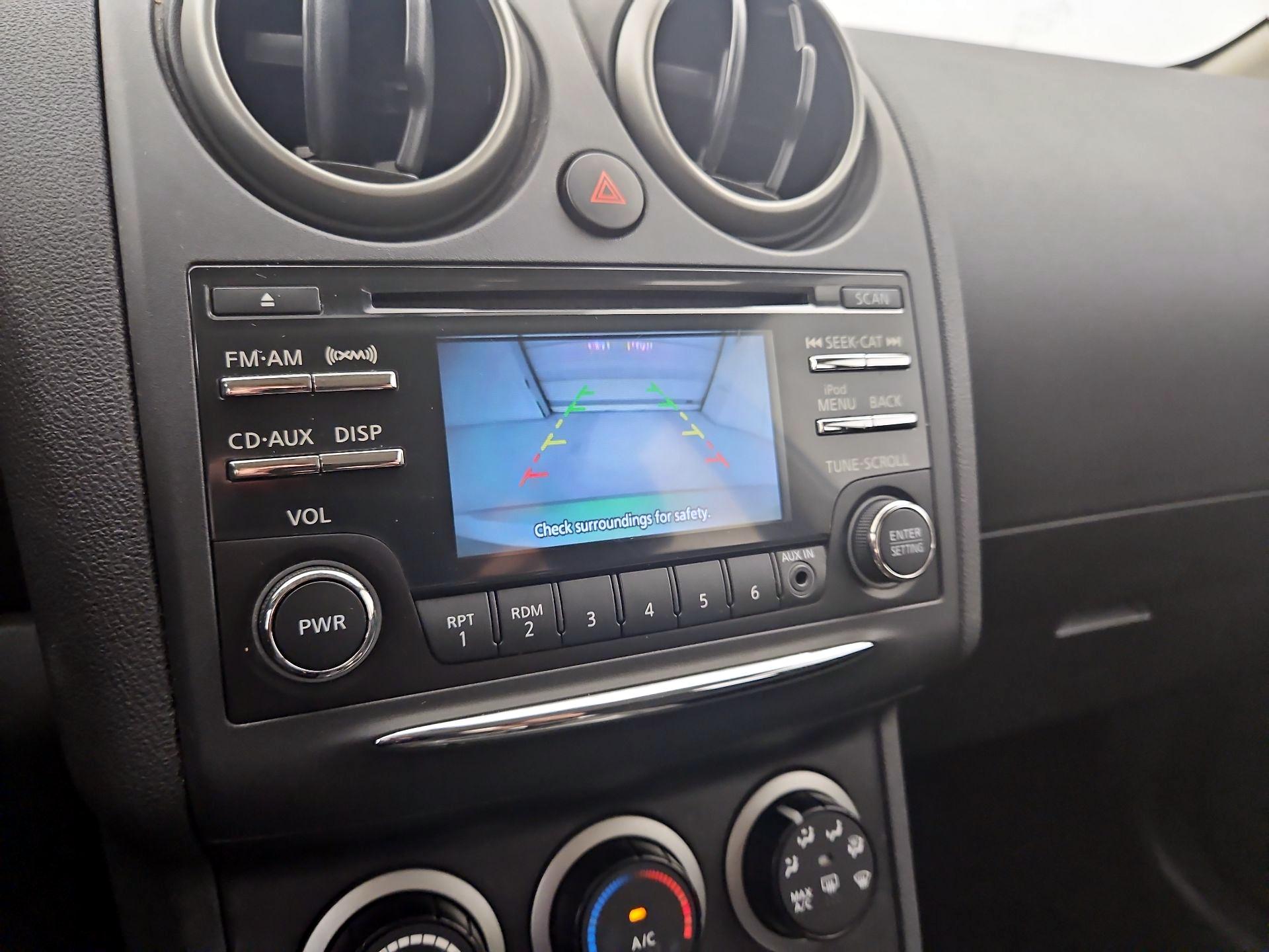 Thumbnail: 2014 Nissan Rogue - 14