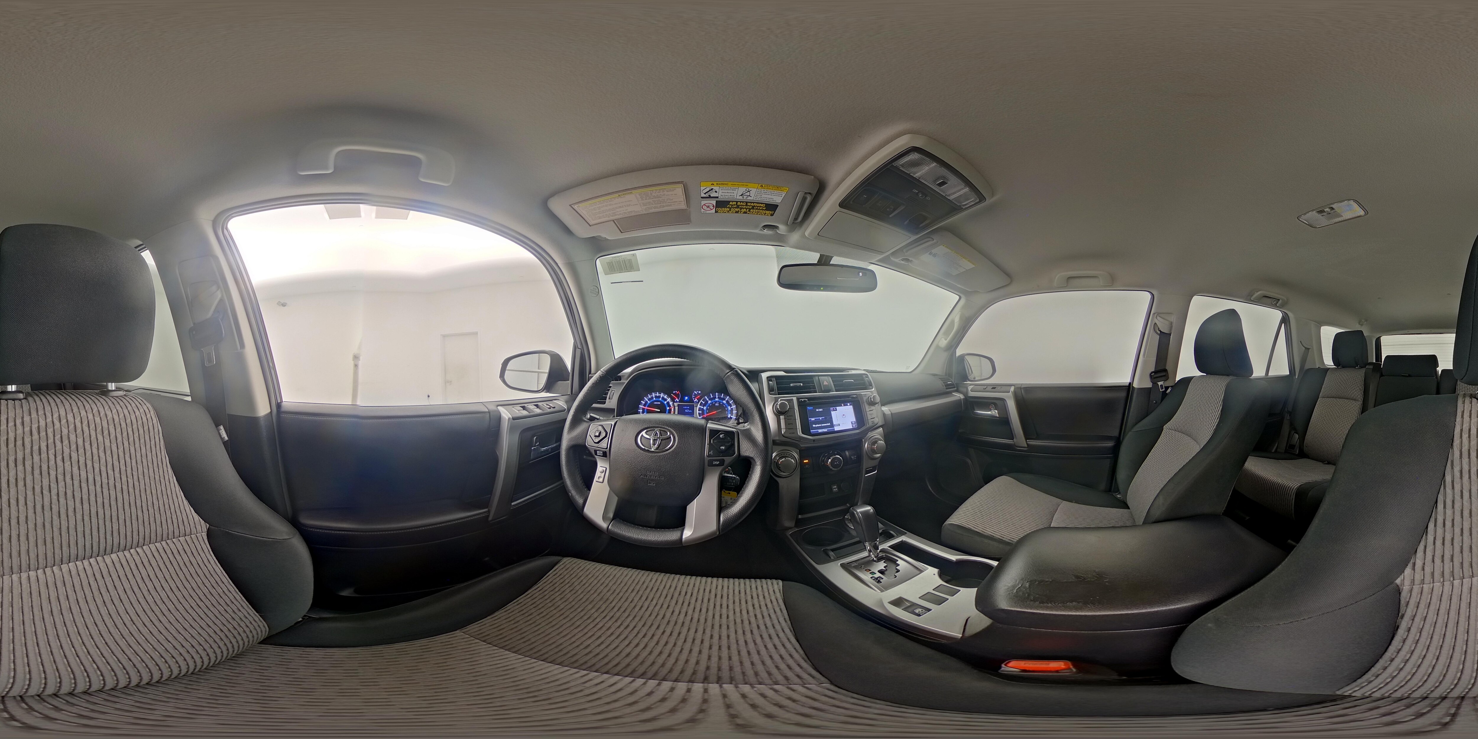 2017 Toyota 4Runner SR5 - Photo 26