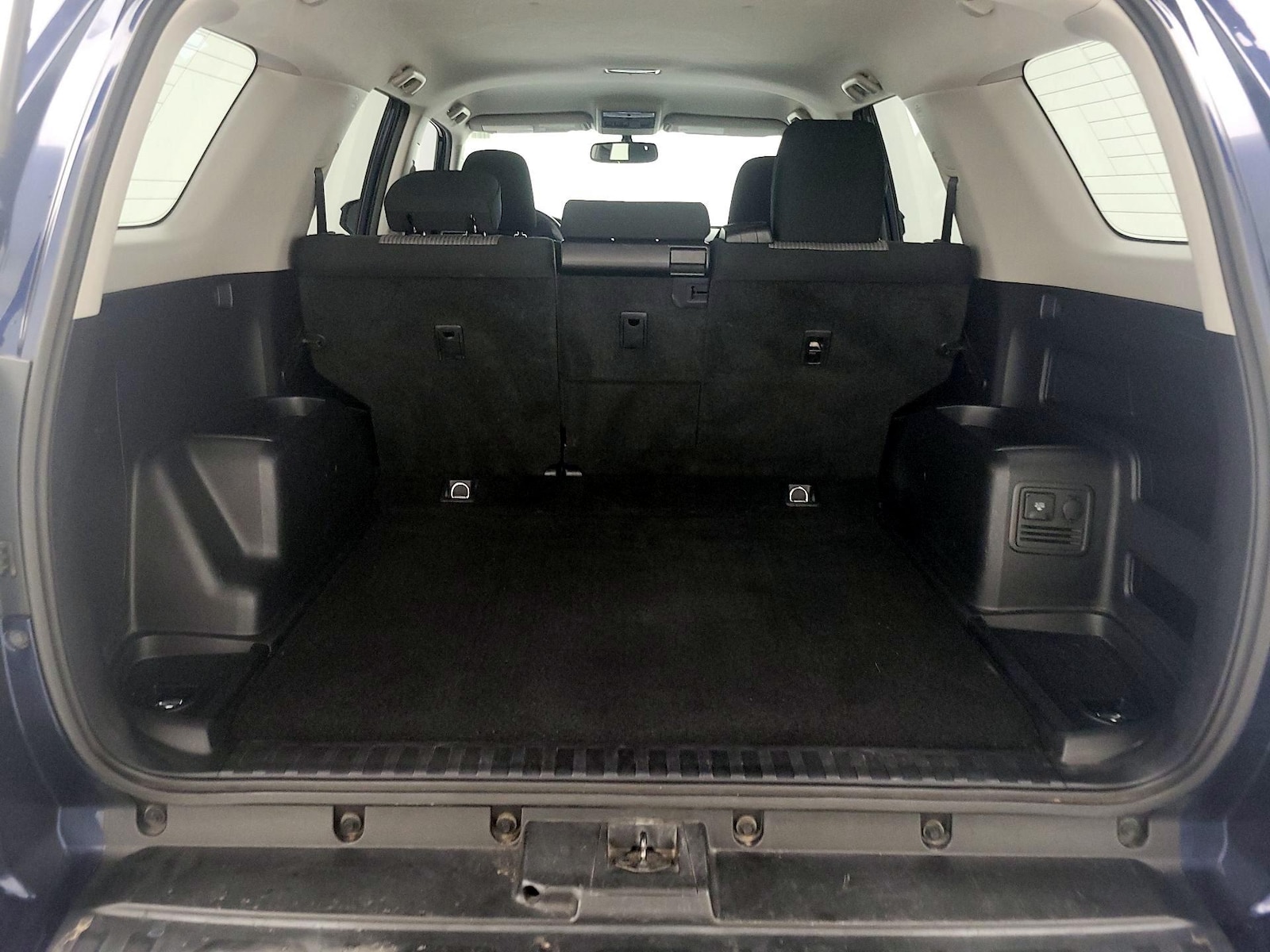 2017 Toyota 4Runner SR5 - Photo 13