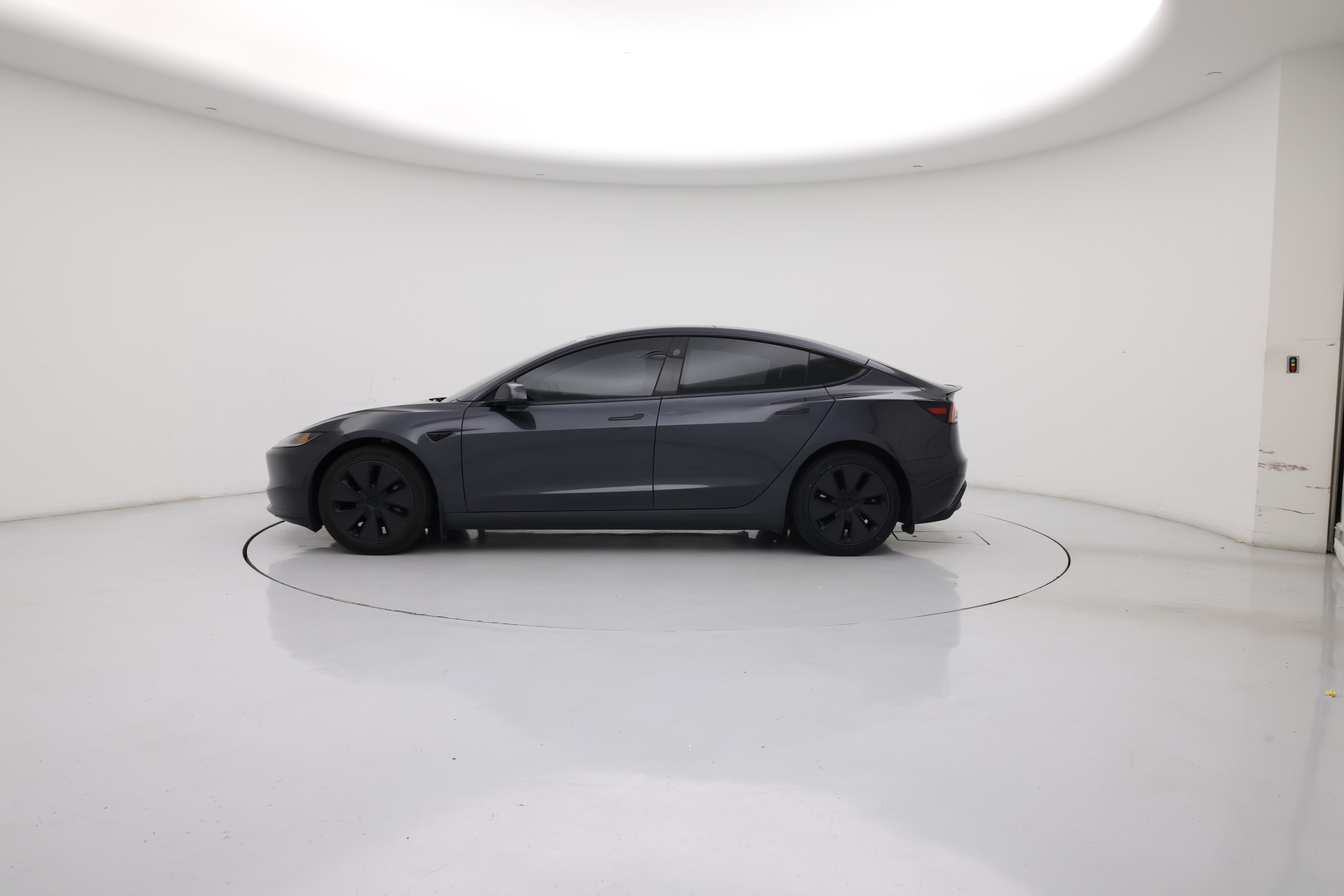 Thumbnail: 2024 Tesla Model 3 - 10