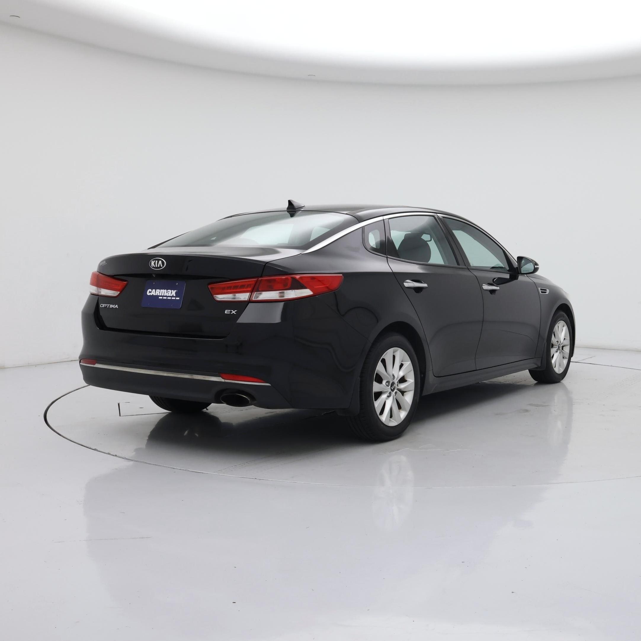 Thumbnail: 2017 Kia Optima - 8