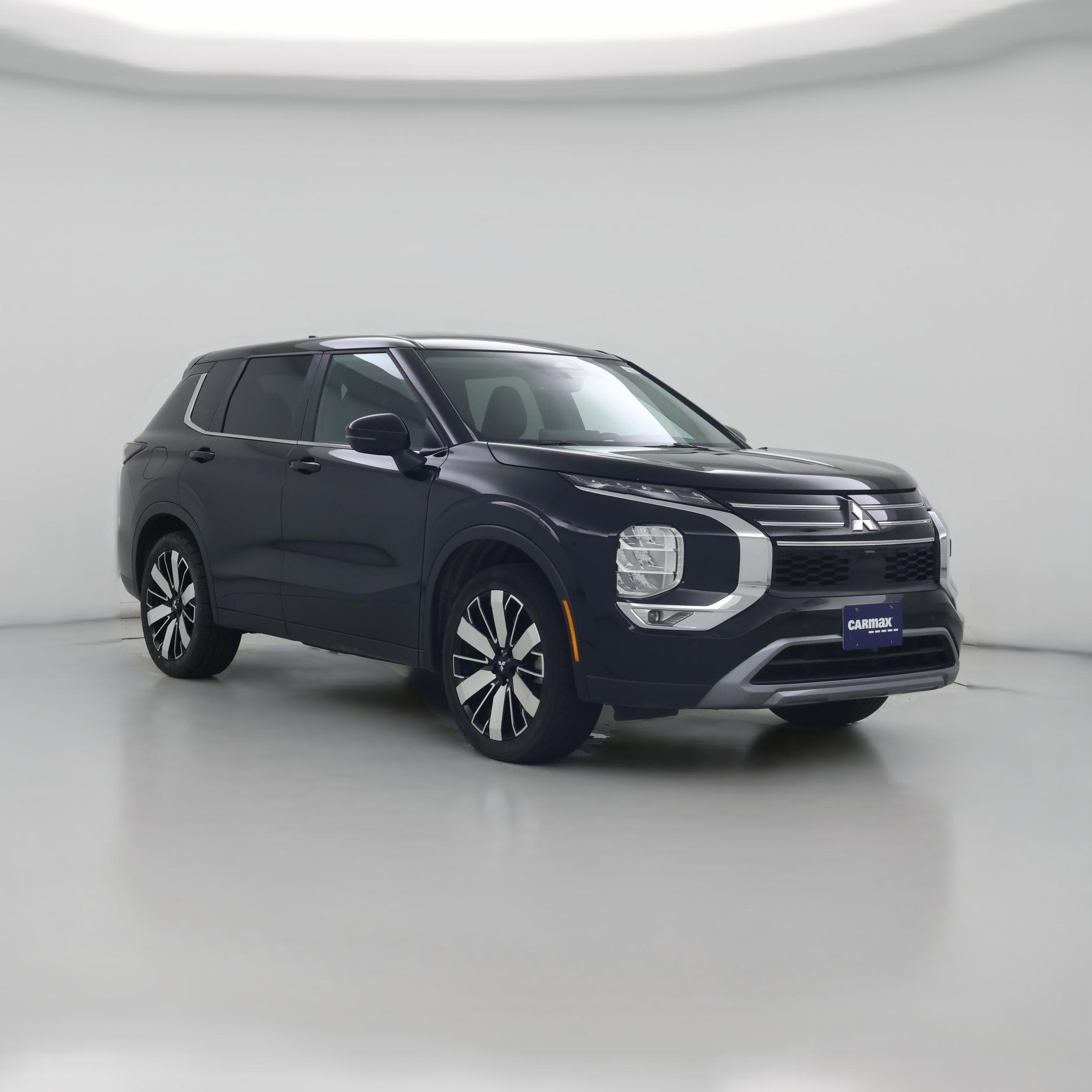 Thumbnail: 2025 Mitsubishi Outlander - 1