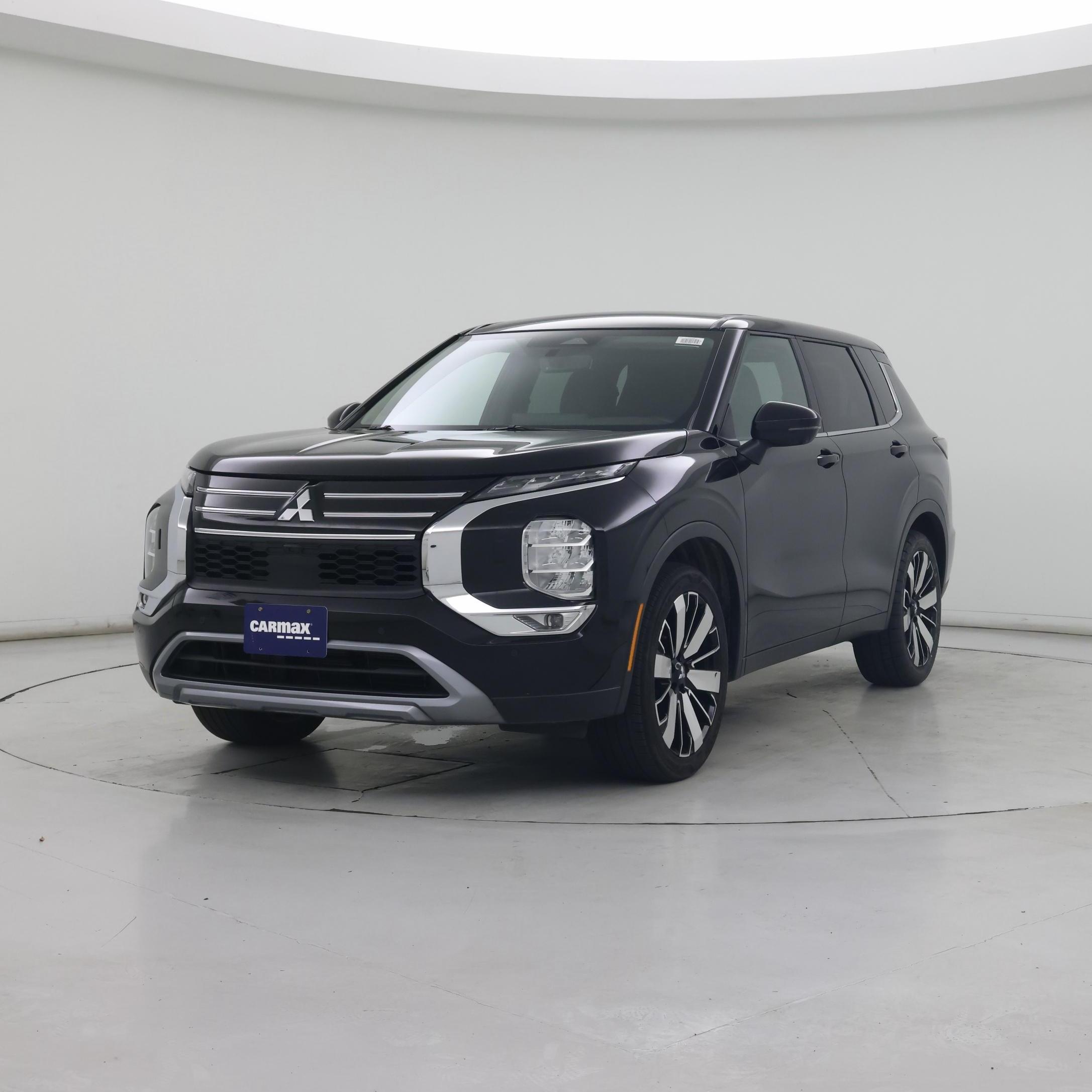 Thumbnail: 2025 Mitsubishi Outlander - 4