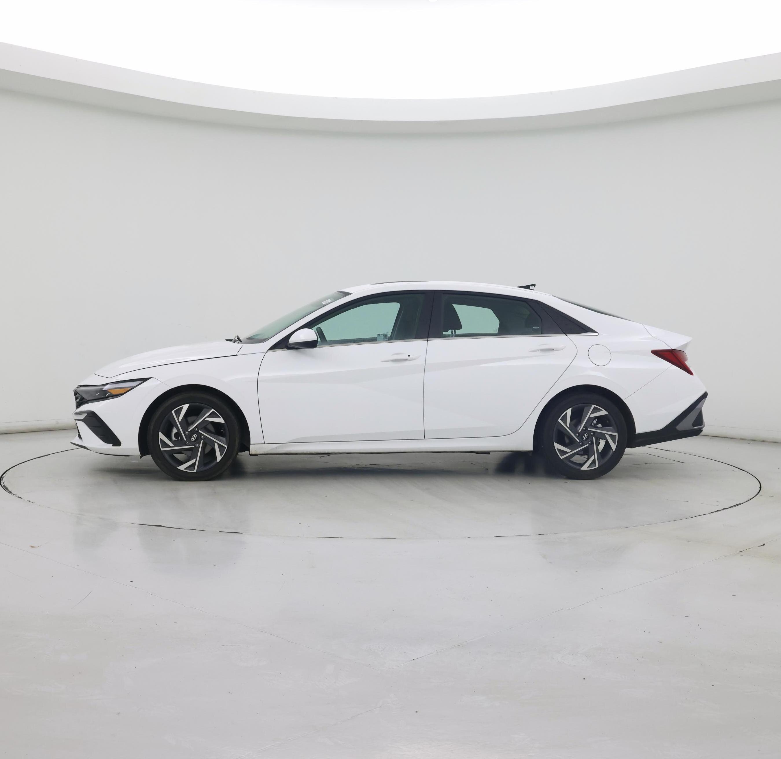 Thumbnail: 2025 Hyundai Elantra - 3