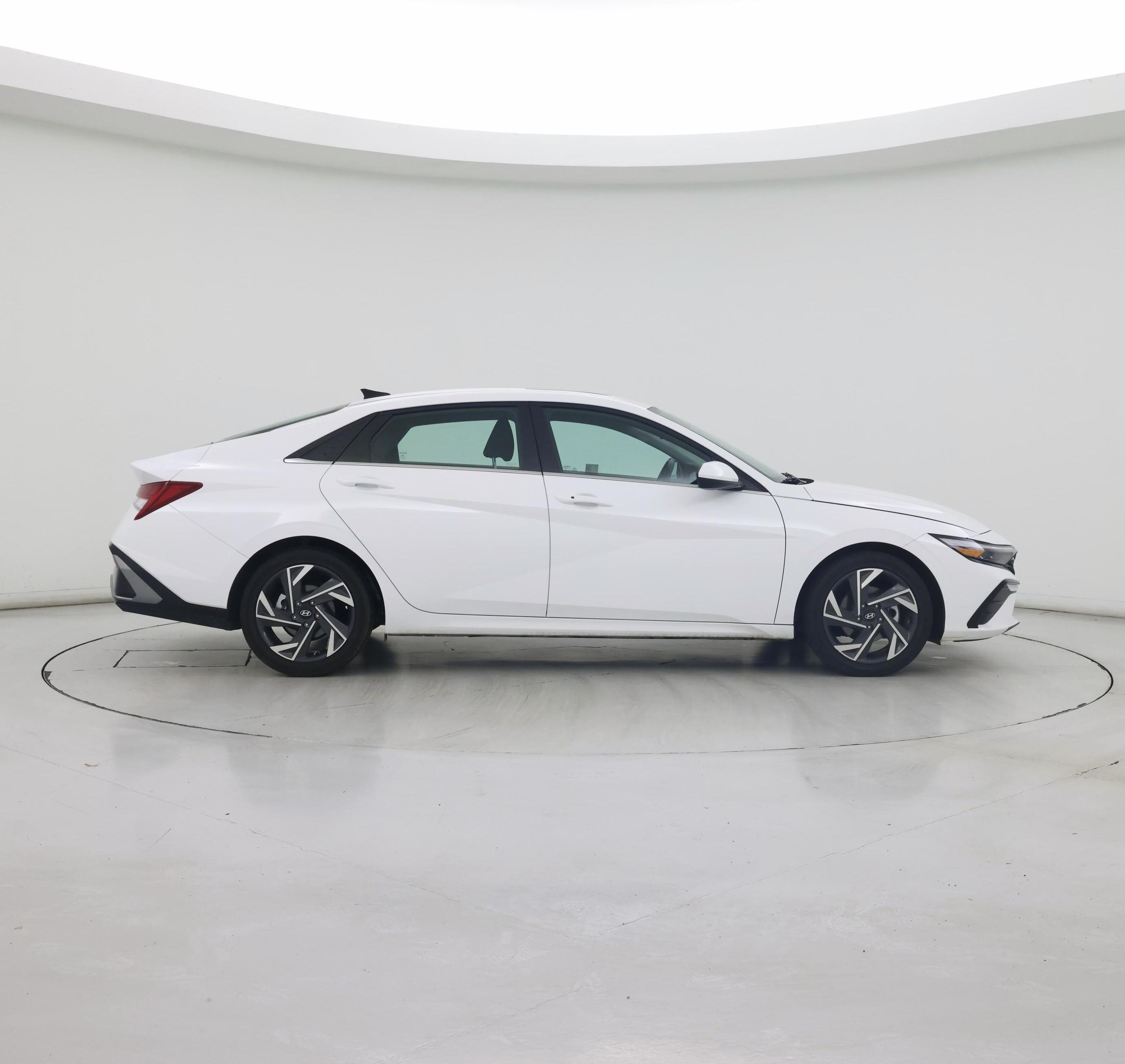 Thumbnail: 2025 Hyundai Elantra - 7