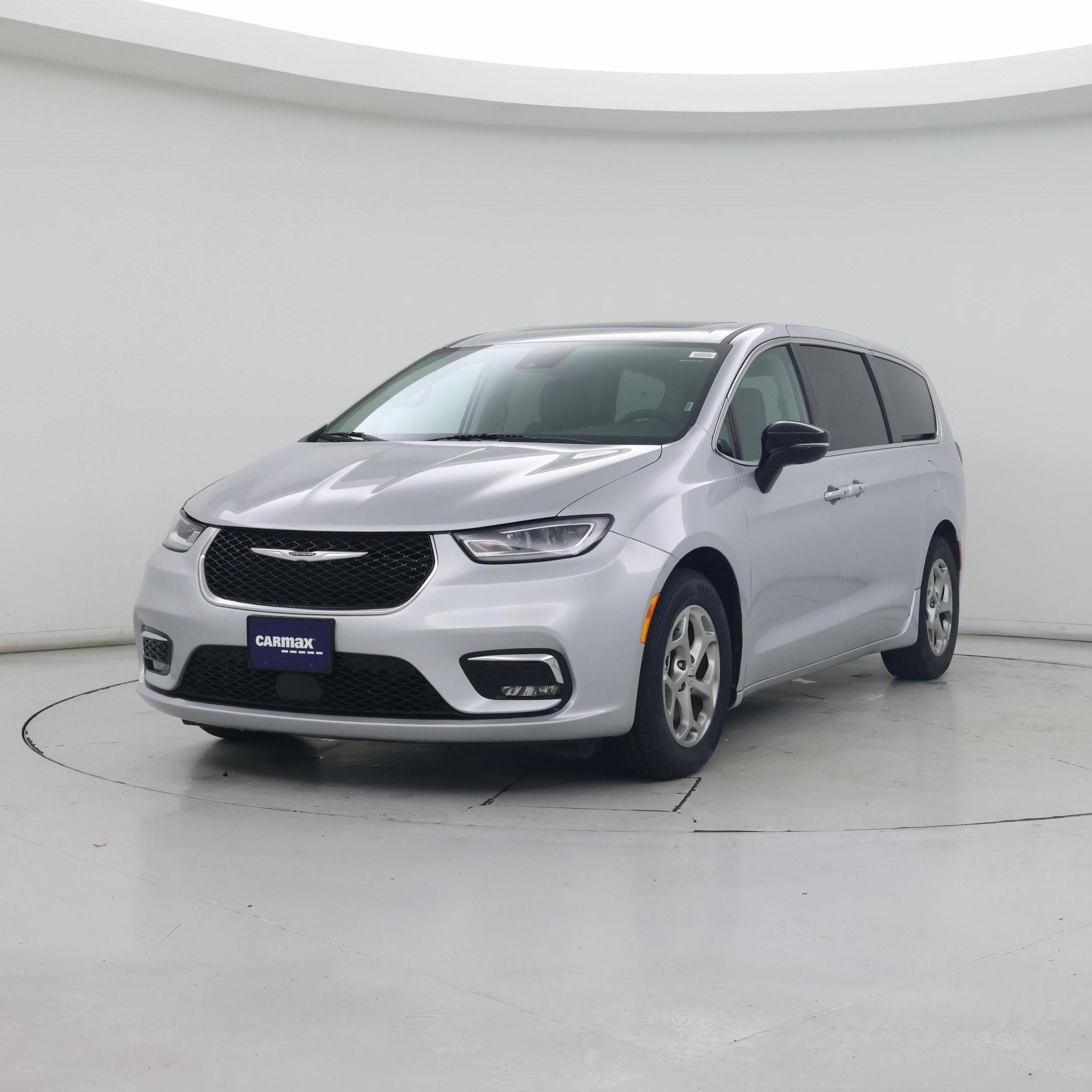 Thumbnail: 2024 Chrysler Pacifica - 4