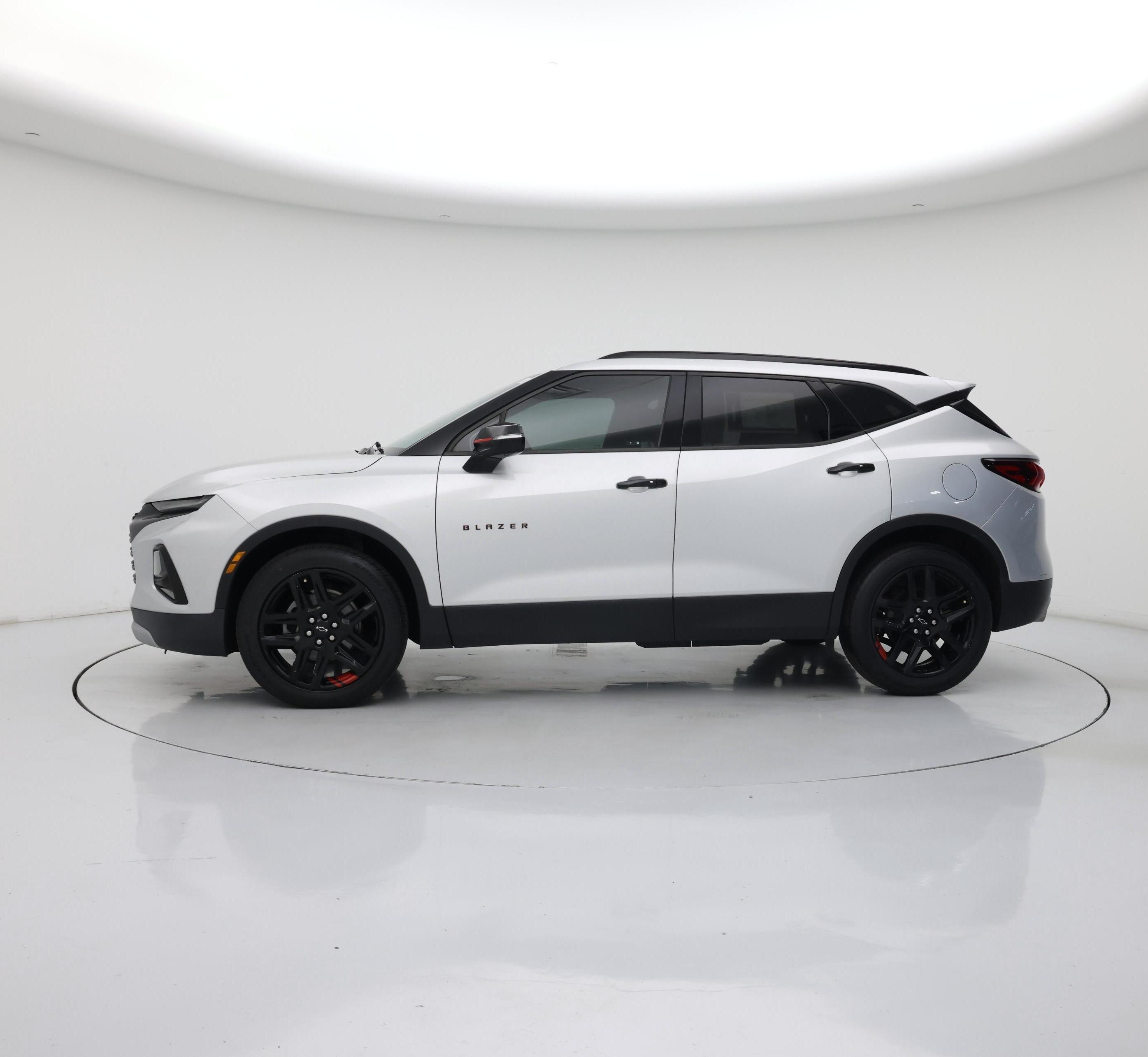 Thumbnail: 2020 Chevrolet Blazer - 3