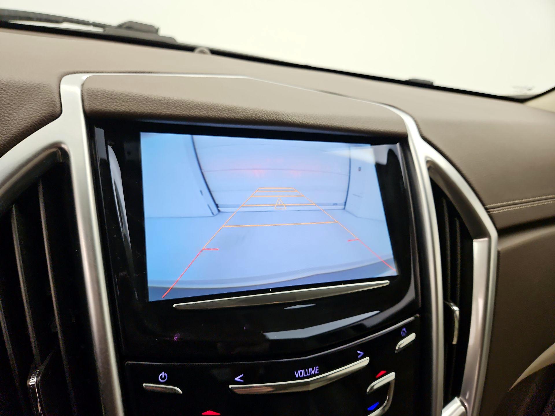Thumbnail: 2015 Cadillac SRX - 14