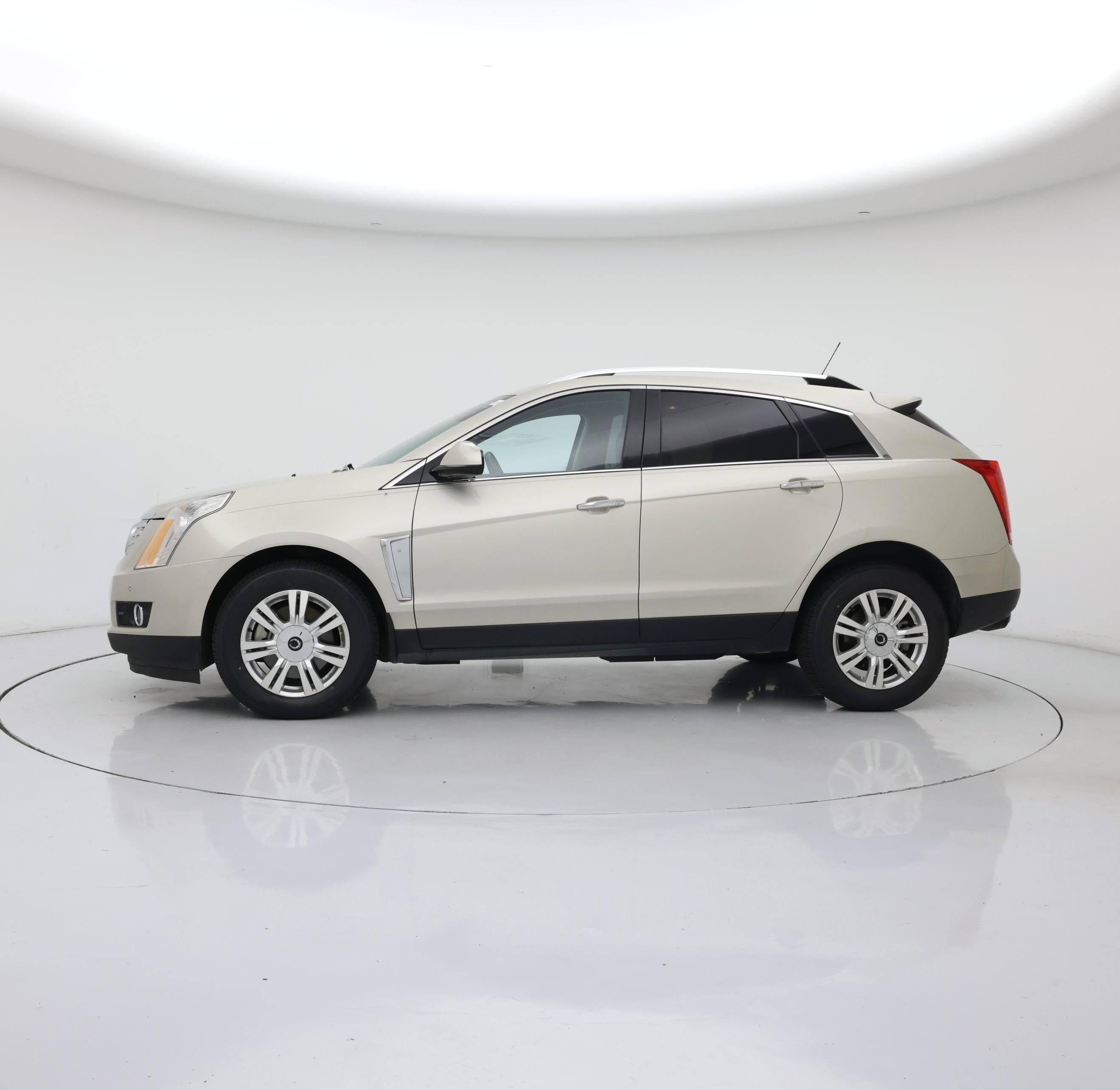 Thumbnail: 2015 Cadillac SRX - 3