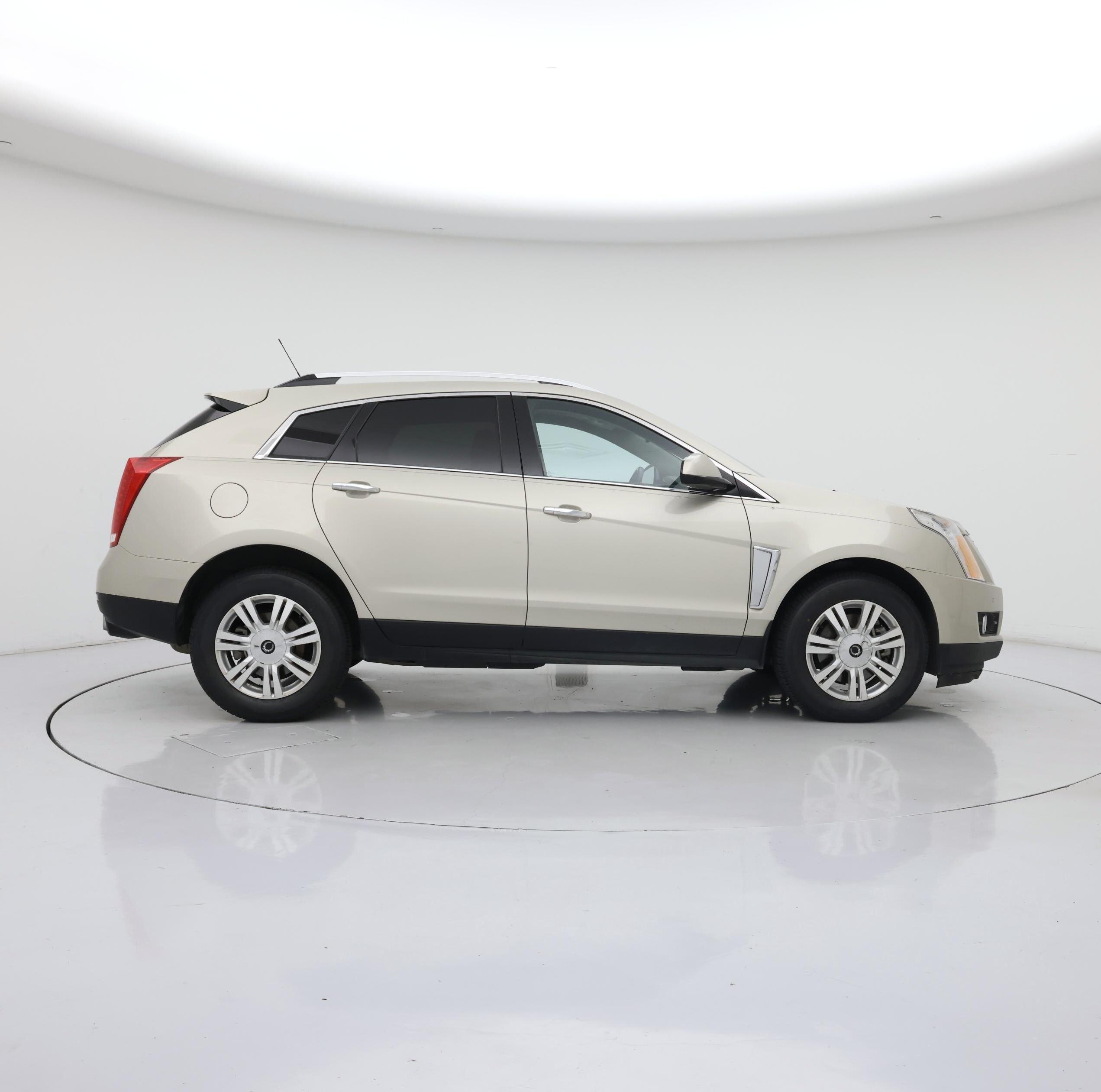 Thumbnail: 2015 Cadillac SRX - 7