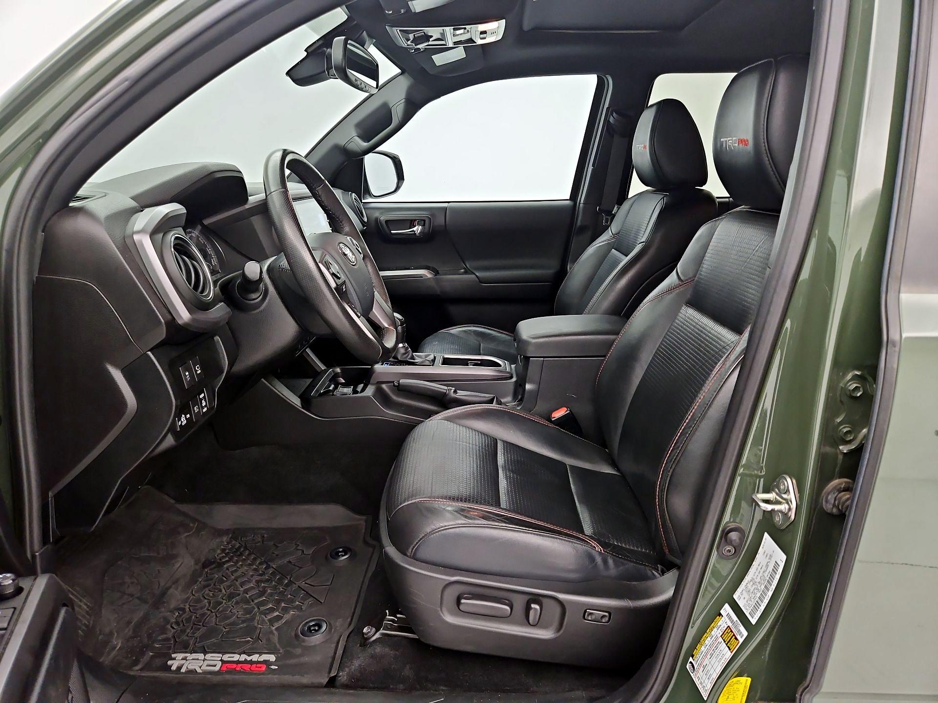 Thumbnail: 2020 Toyota Tacoma - 11