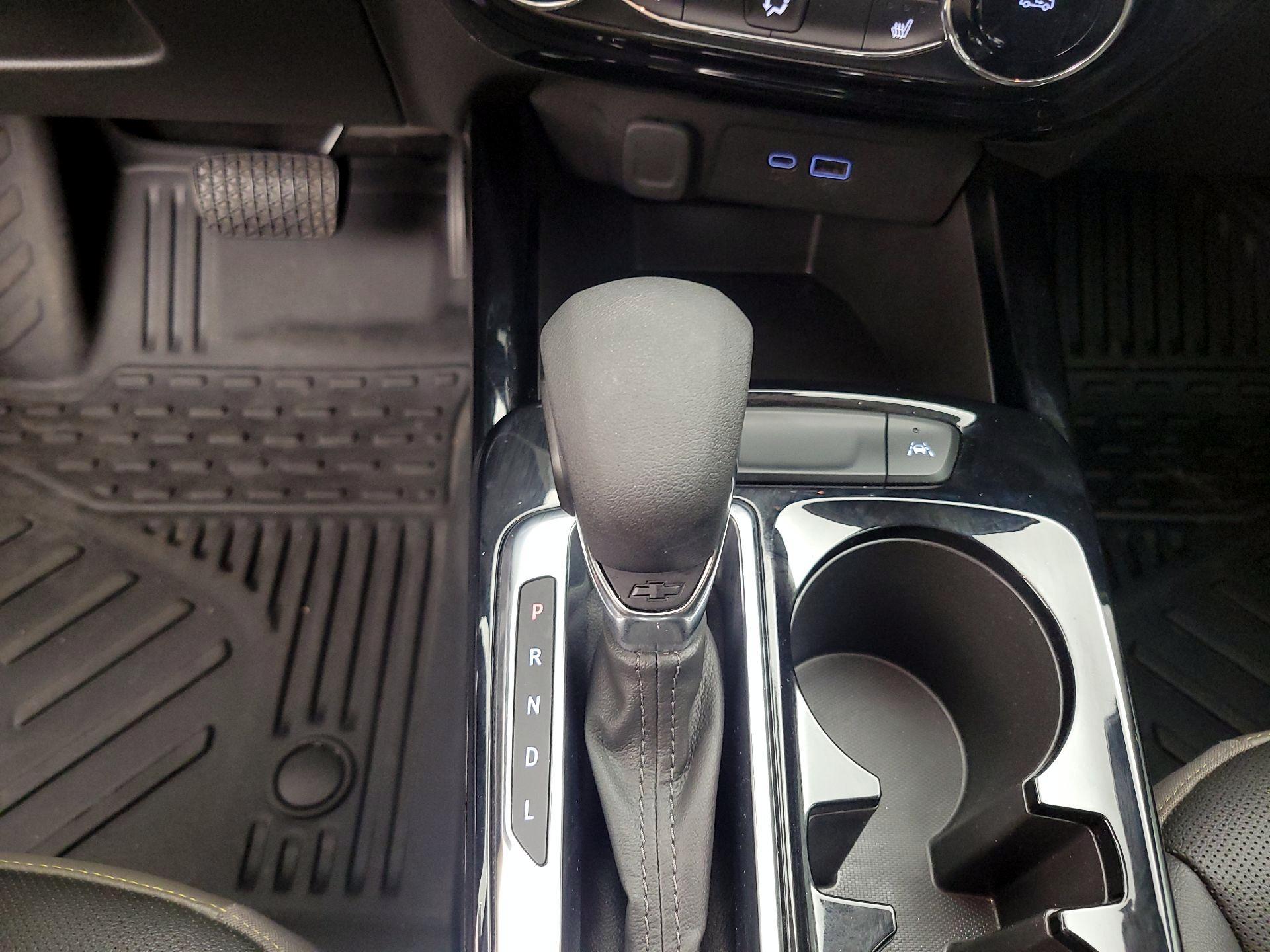 Thumbnail: 2025 Chevrolet Trax - 17