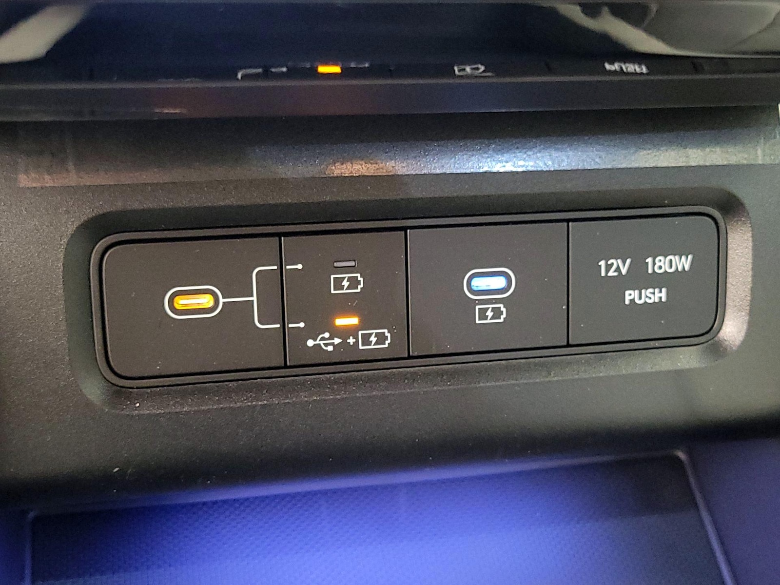 2026 Hyundai Tucson Limited - Photo 11
