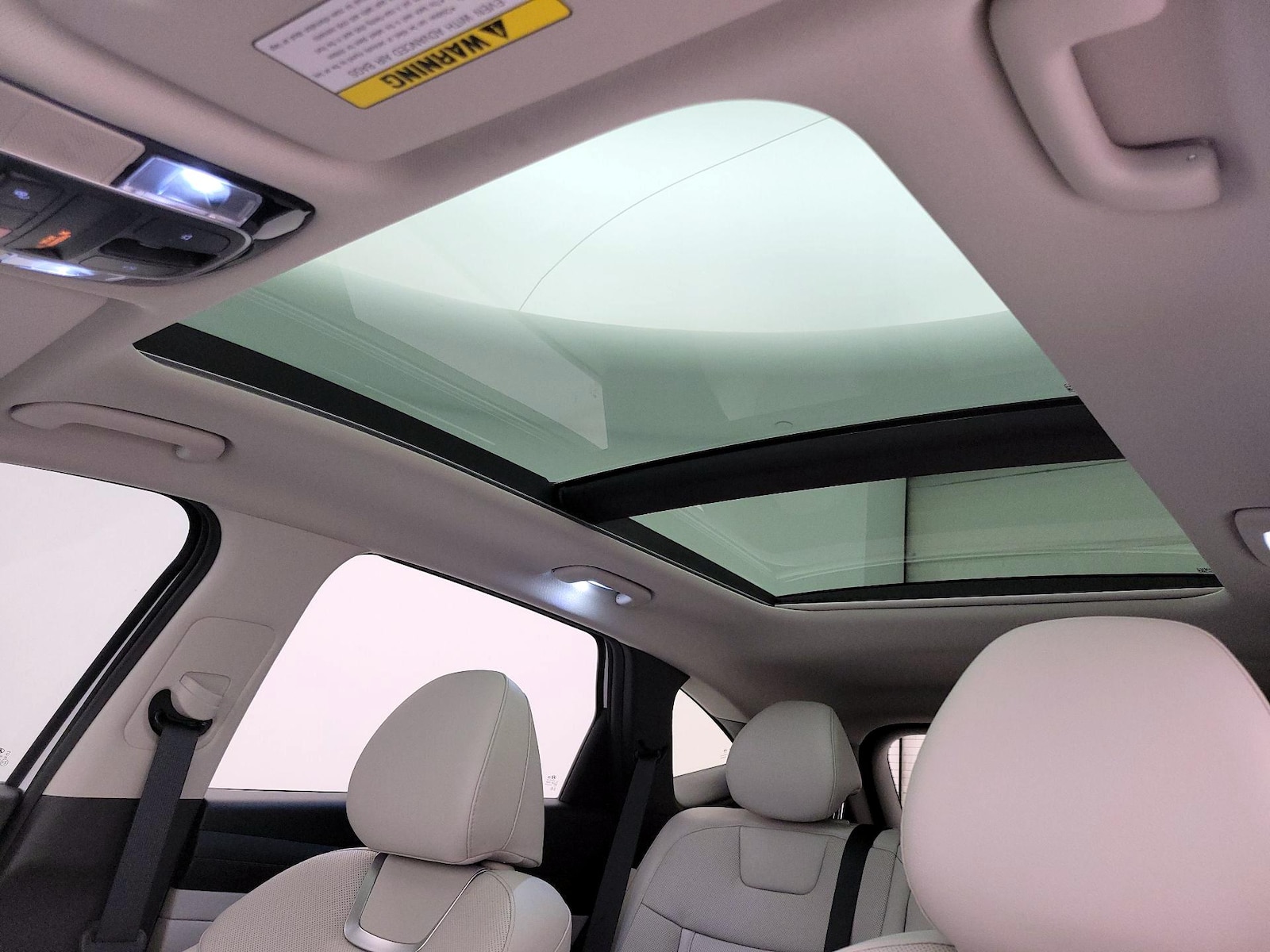 2026 Hyundai Tucson Limited - Photo 12