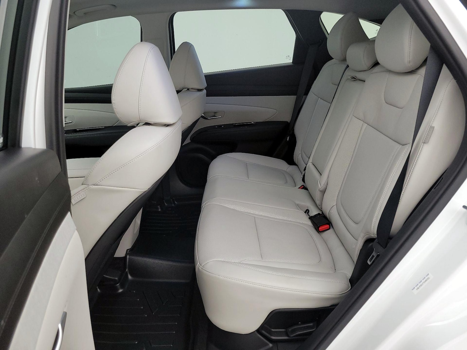 2026 Hyundai Tucson Limited - Photo 13