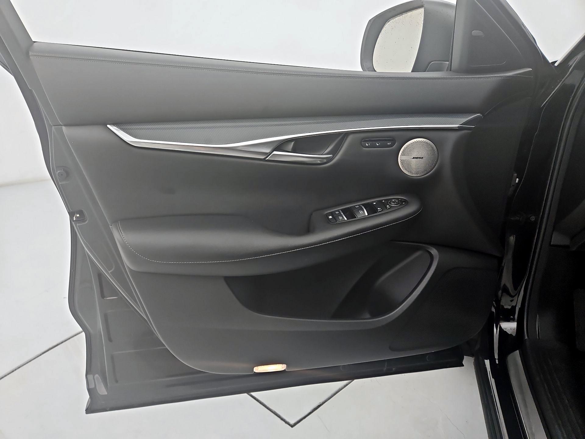 Thumbnail: 2024 INFINITI QX50 - 12