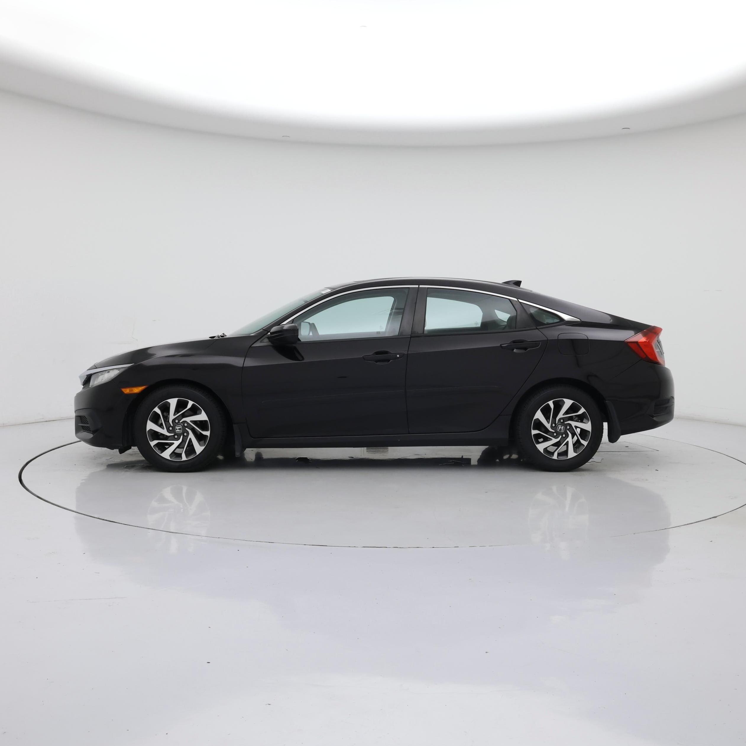 Thumbnail: 2017 Honda Civic - 3