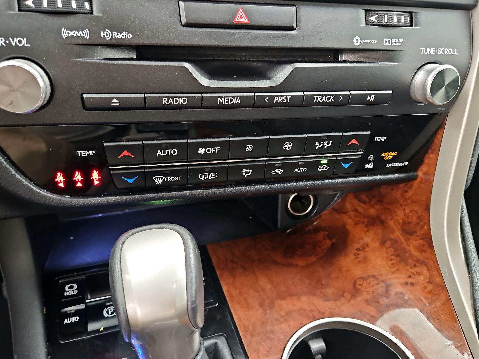 Thumbnail: 2017 Lexus RX - 17