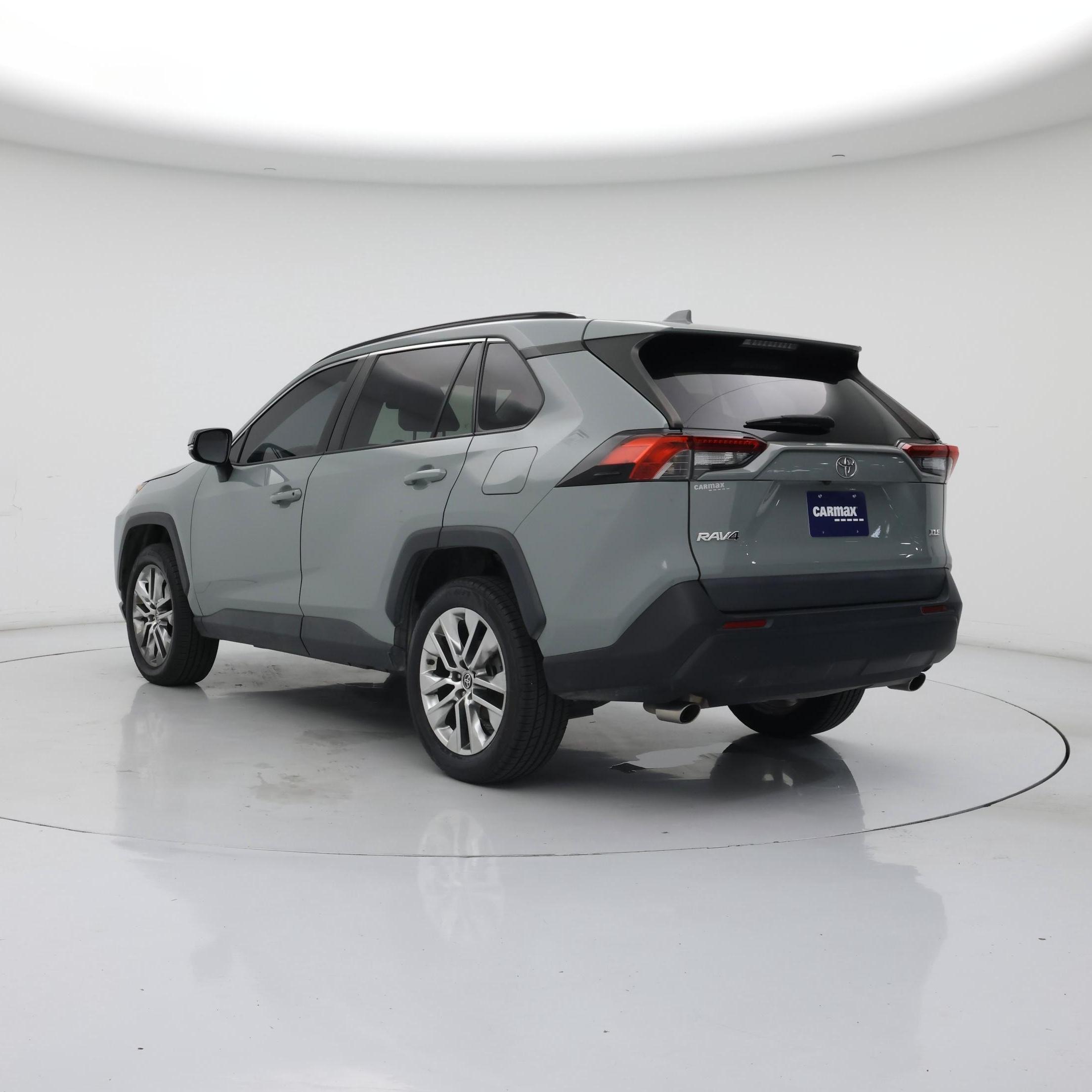 Thumbnail: 2021 Toyota RAV4 - 2