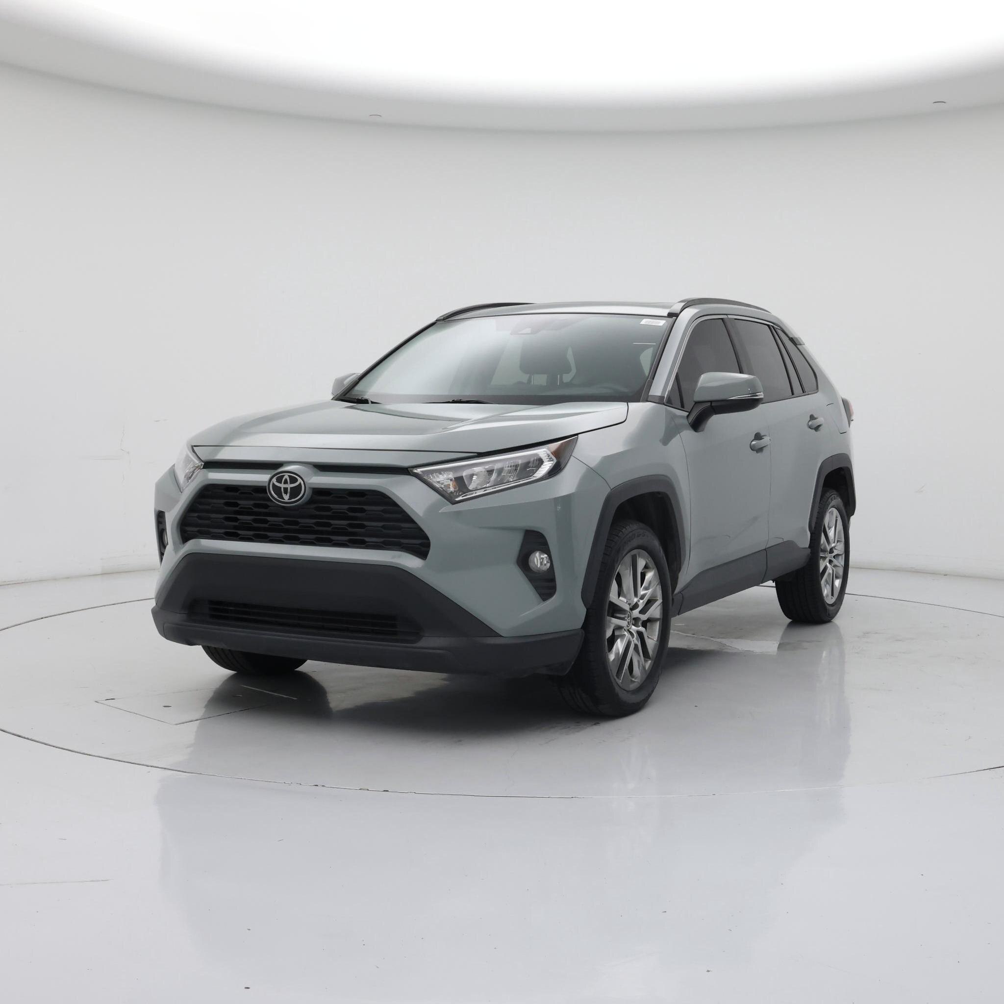 Thumbnail: 2021 Toyota RAV4 - 4